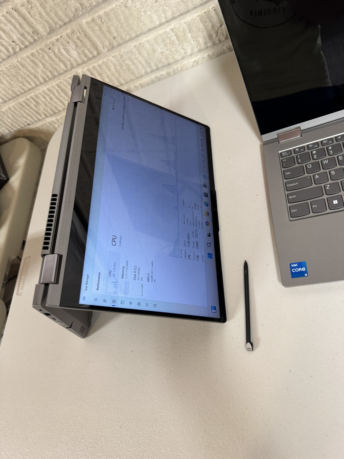 Lenovo Thinkbook 14s Yoga Intel i5-1235U 12th Gen Windows 11 Pro 240GB 8GBRAM