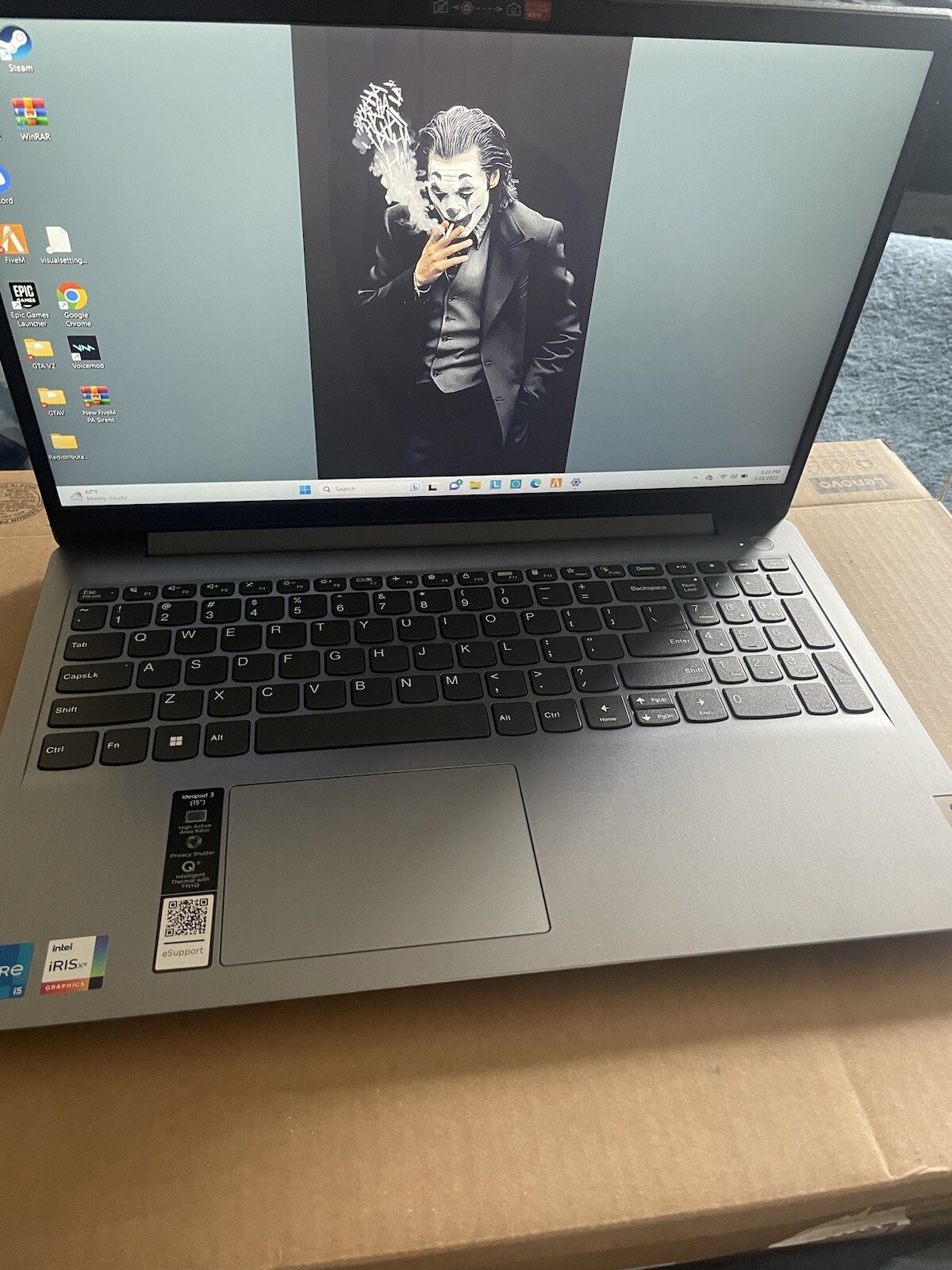 Lenovo IdeaPad 3i 15.6” (512GB SSD Intel Core i3-1215U 1.2GHz 8GB RAM) Laptop –