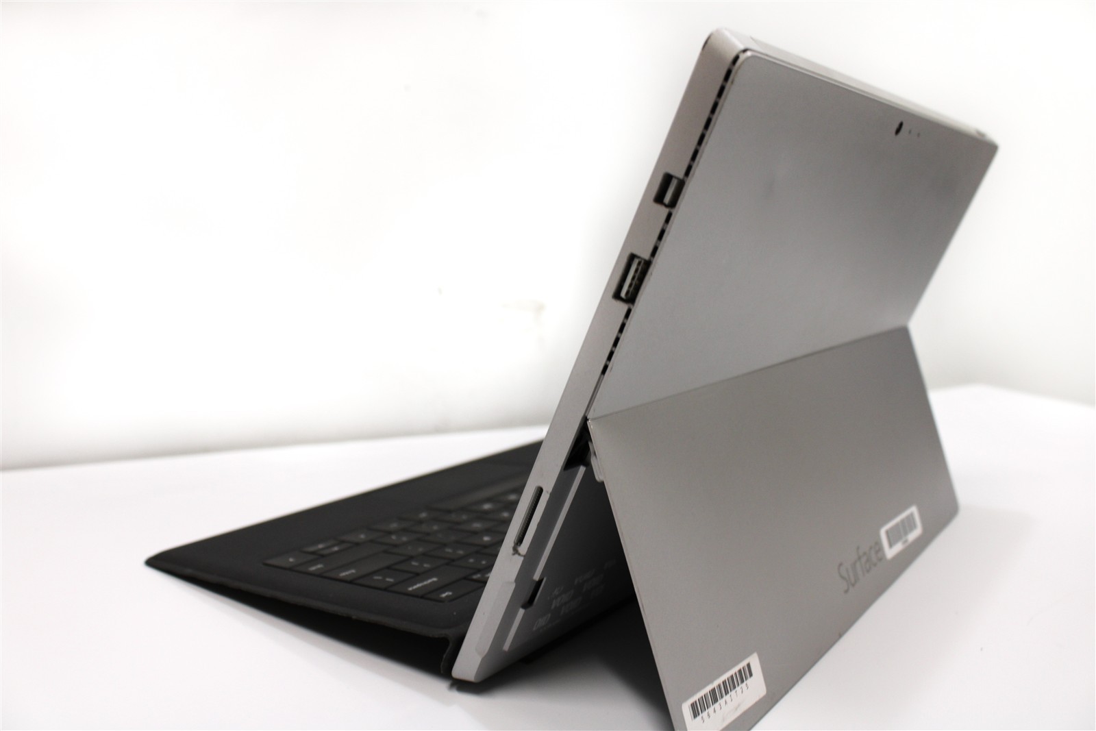 Microsoft Surface Pro 3 12″ i5-4300U 1.90GHz 4GB RAM 128GB SSD Windows 10 Pro