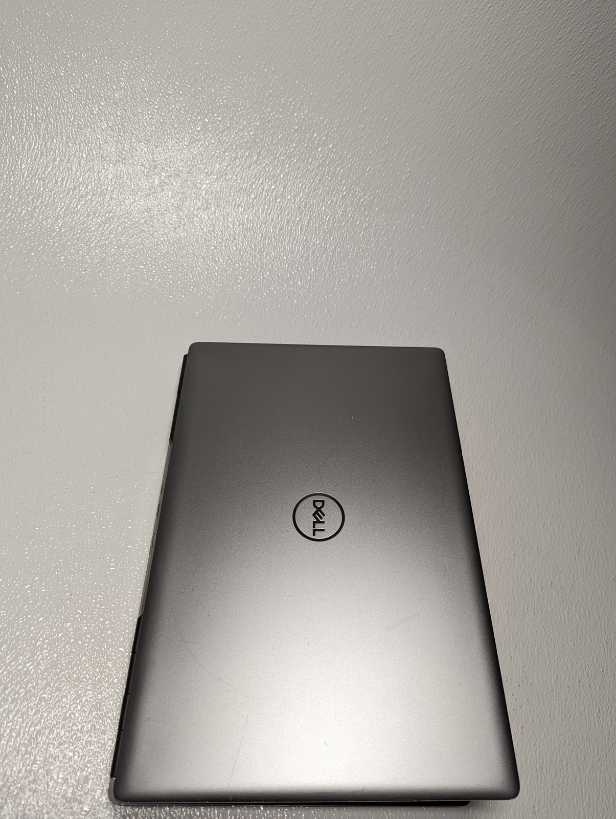 DELL PRECISION 7550 I7-10850H 2.7GHz 16GB RAM 256GB SSD GRADE D