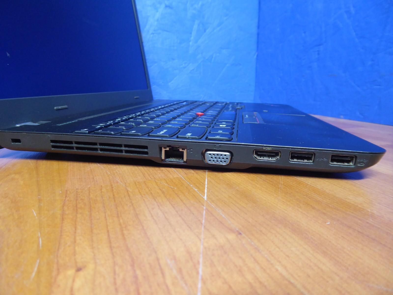 LENOVO THINKPAD E550 15.6″ i5-5200u 2.2GHz 8GB 500GB WINDOWS 10 PRO