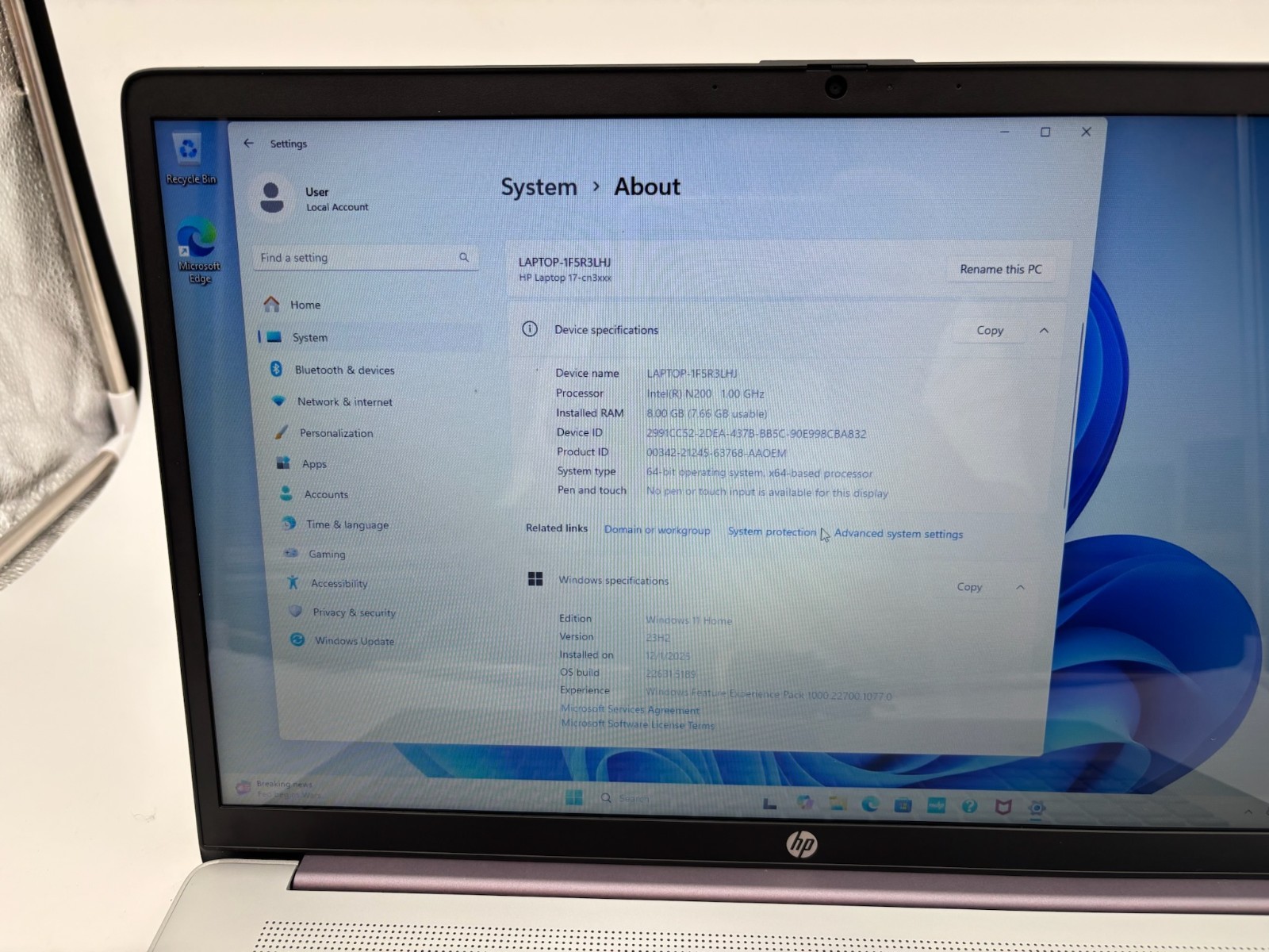 HP Laptop 17-cn3128ds 17.3″ 256 GB SSD 8 GB RAM Intel N200 Windows 11 Home
