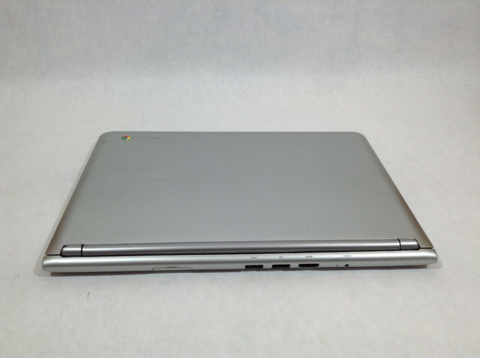 Samsung XE303C12 11.6″ Chromebook/Exynos 5250/16GB eMMC/2GB RAM – RV
