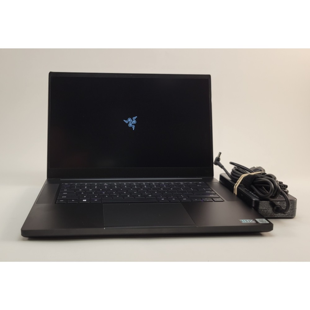 Razer Blade 15 Late 2020 15.6″, i7-10750H -32GB RAM- 1TB SSD