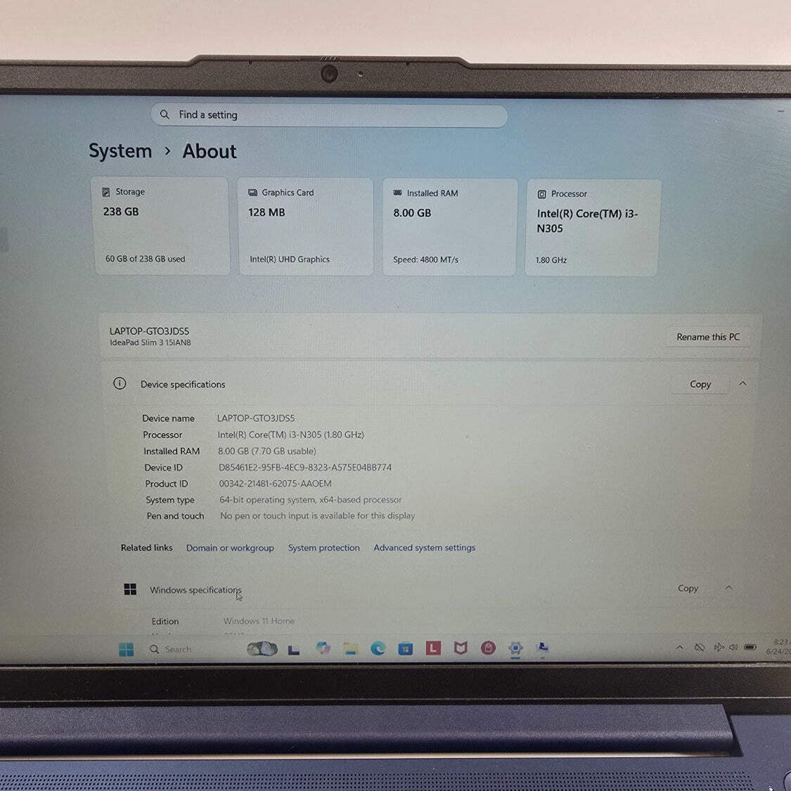 Lenovo Ideapad Slim 3 15IAN8 15.6″ i3-N305 1.8GHz 8GB RAM 128GB SSD 256GB
