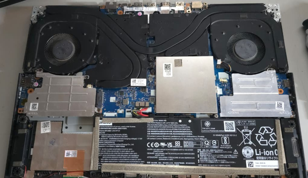 Lenovo Legion 5 15ACH6 Ryzen 7 5800H RTX 3050 Ti 32GB 165Hz + 512GB SSD – PARTS