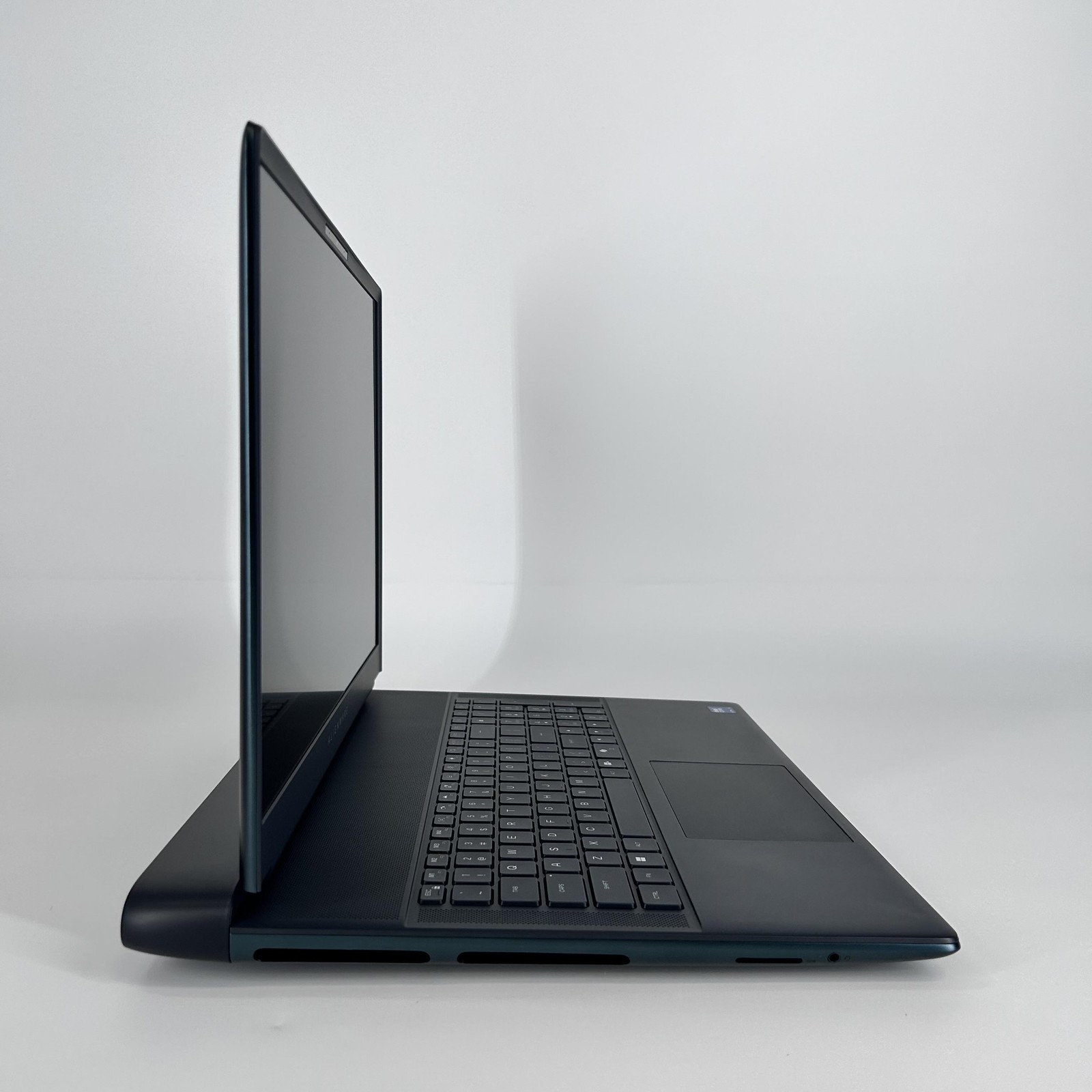 Dell Alienware 18 Area-51 144Hz QHD+ 2.7 GHz Ultra 9 275HX 32GB 2TB RTX 5080