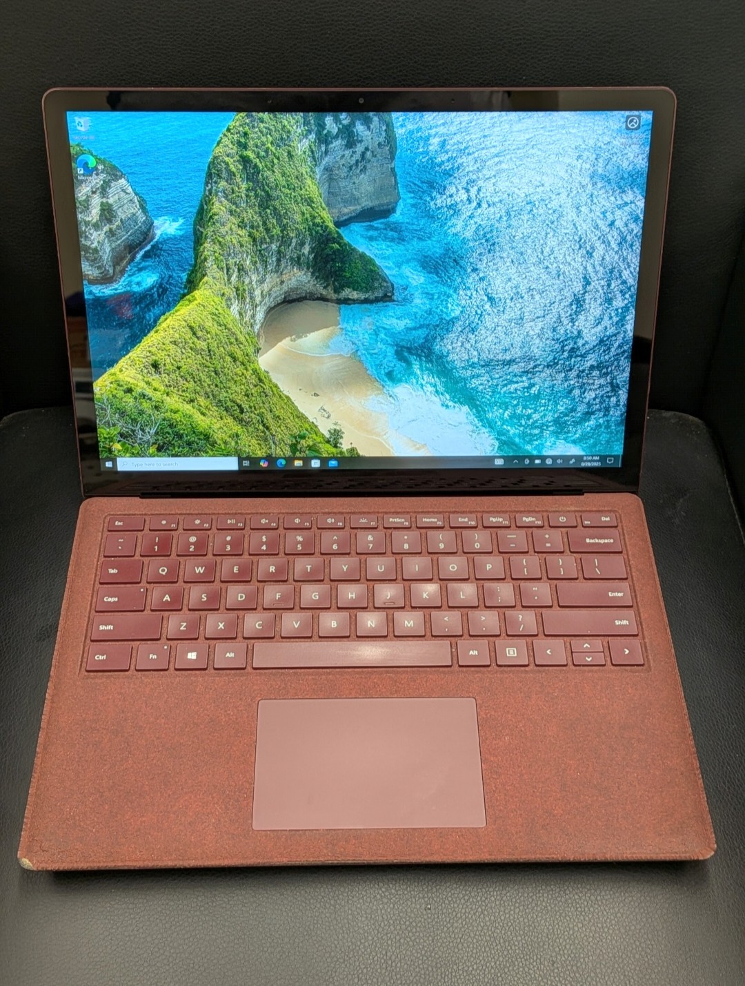 Microsoft Surface pro I7 8gb Ram With 230gb
