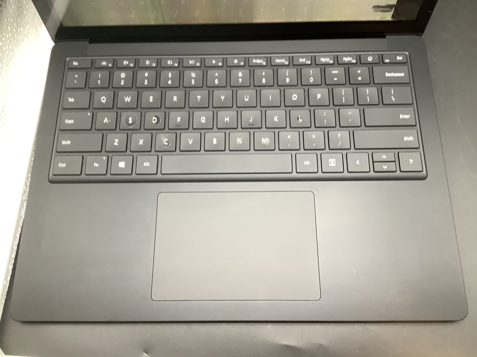Microsoft Surface Laptop 3 13.5″ i5-1035G7 1.3GHz 16GB RAM 256GB SSD Read Desc 5