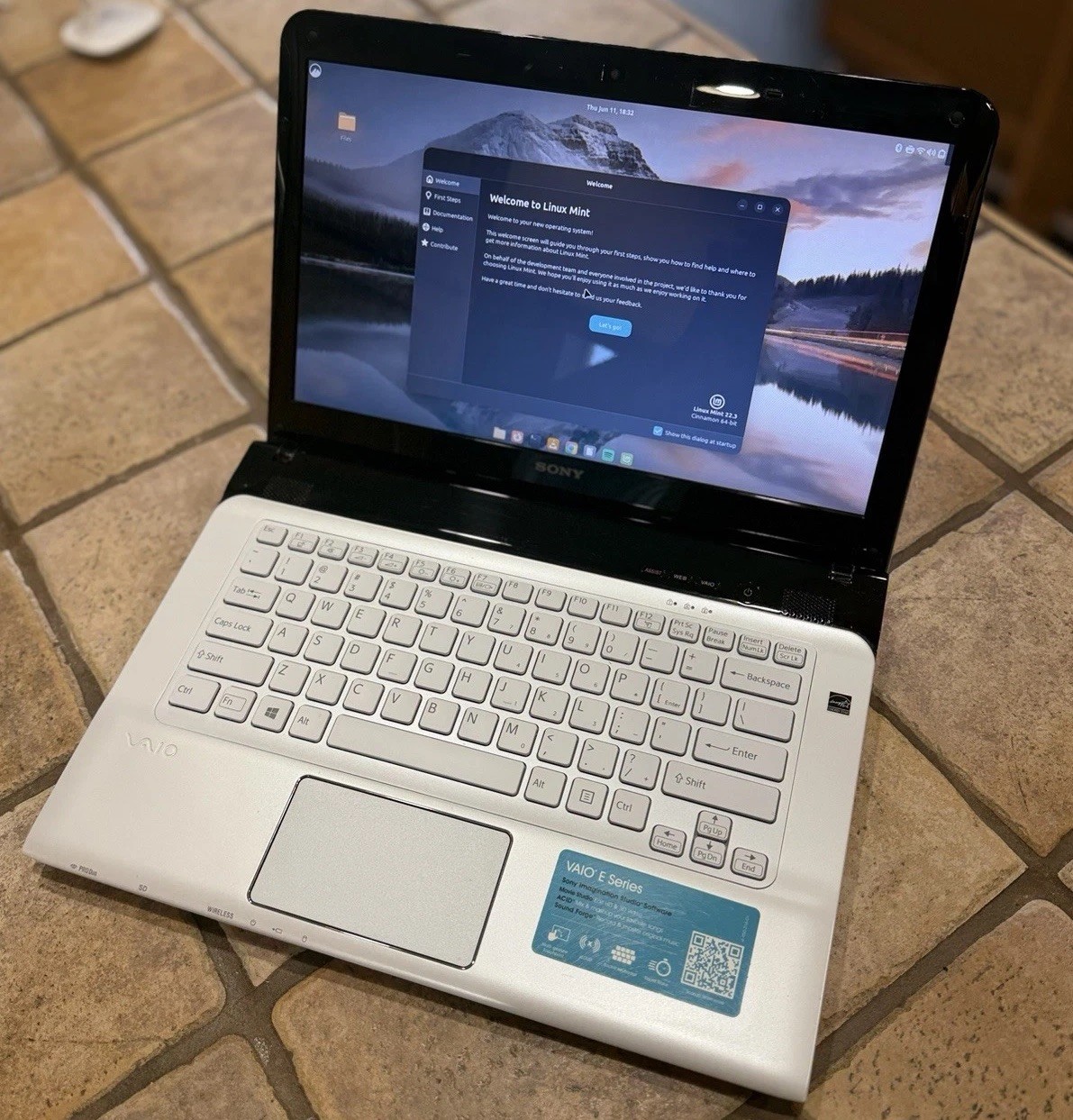 Sony Vaio E Series Laptop i7 2640M 8GB RAM 128GB SSD 14” LED Backlit Linux PC