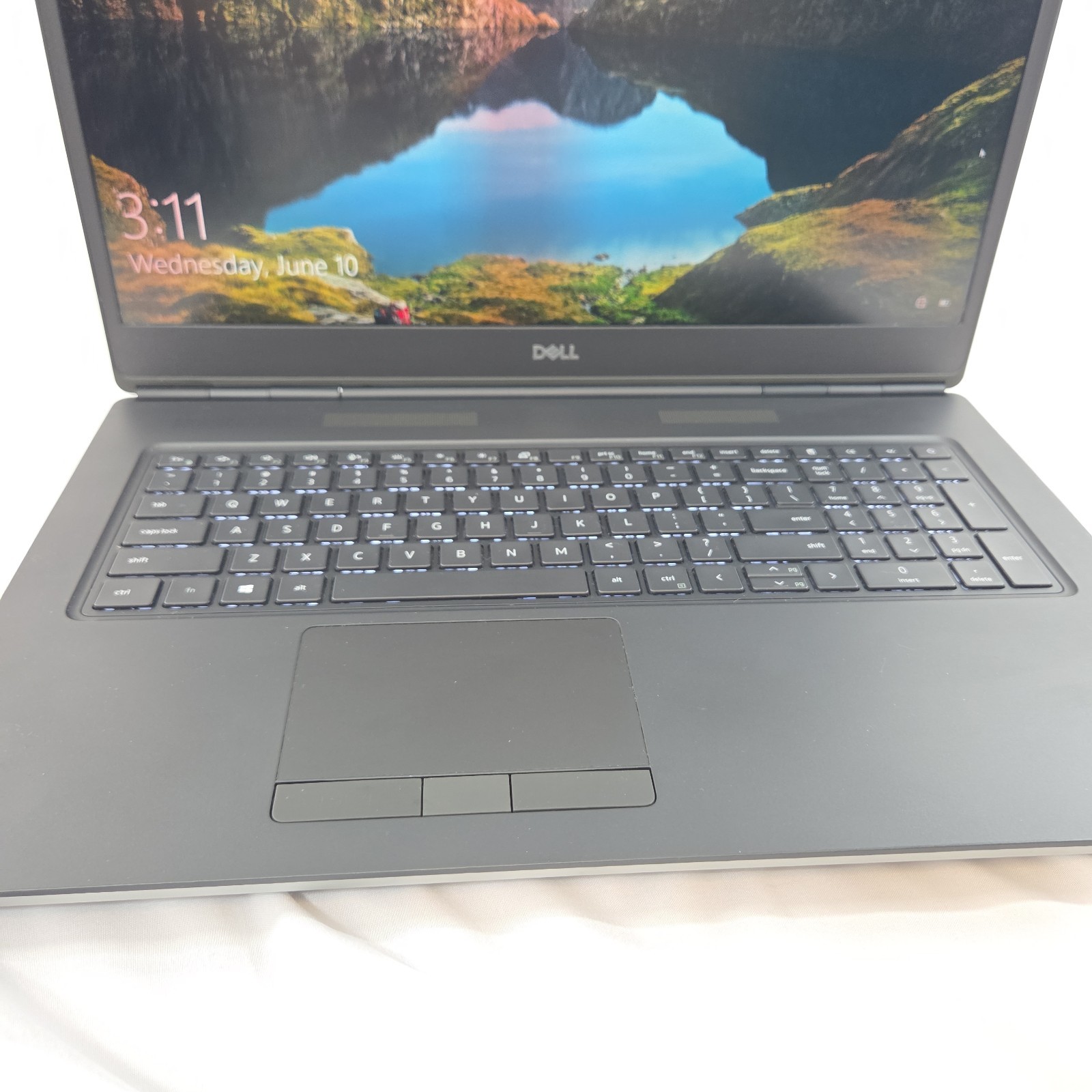 Dell Precision 7760 17.3″ i7-11800H RTX A3000 32GB 512GB Windows 10 Pro + Power