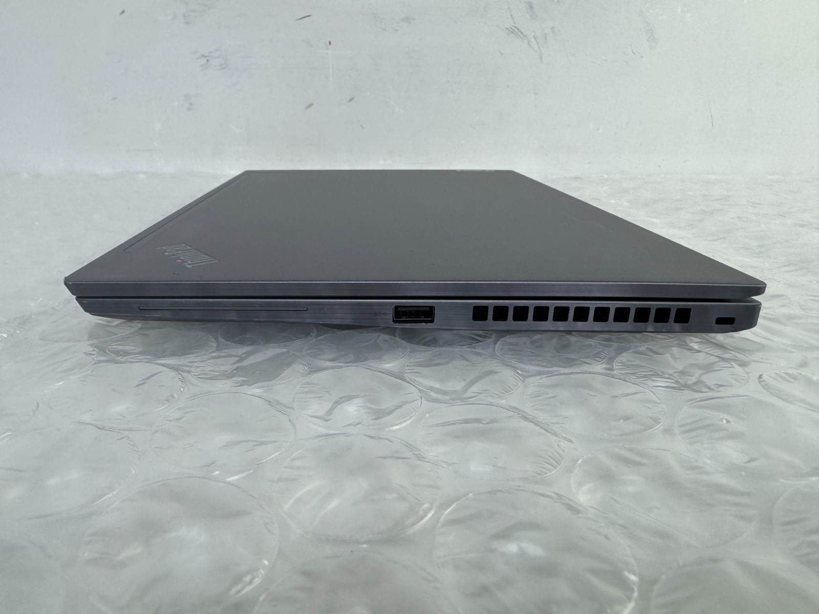 Lenovo ThinkPad T14s Gen 2 i7-1185G7 16GB 256GB SSD 14″ FHD Win 11 Pro
