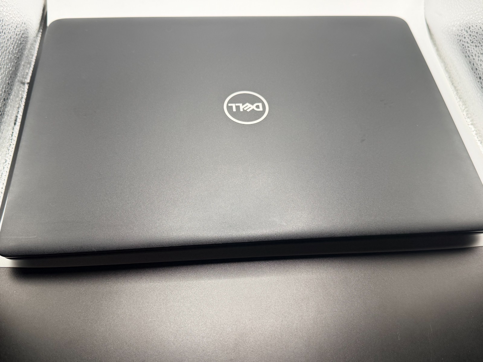 Dell Latitude 3400 Core i5-8265U@1.6GHz 4GB Ram 128GB NVMe Windows 11 Pro