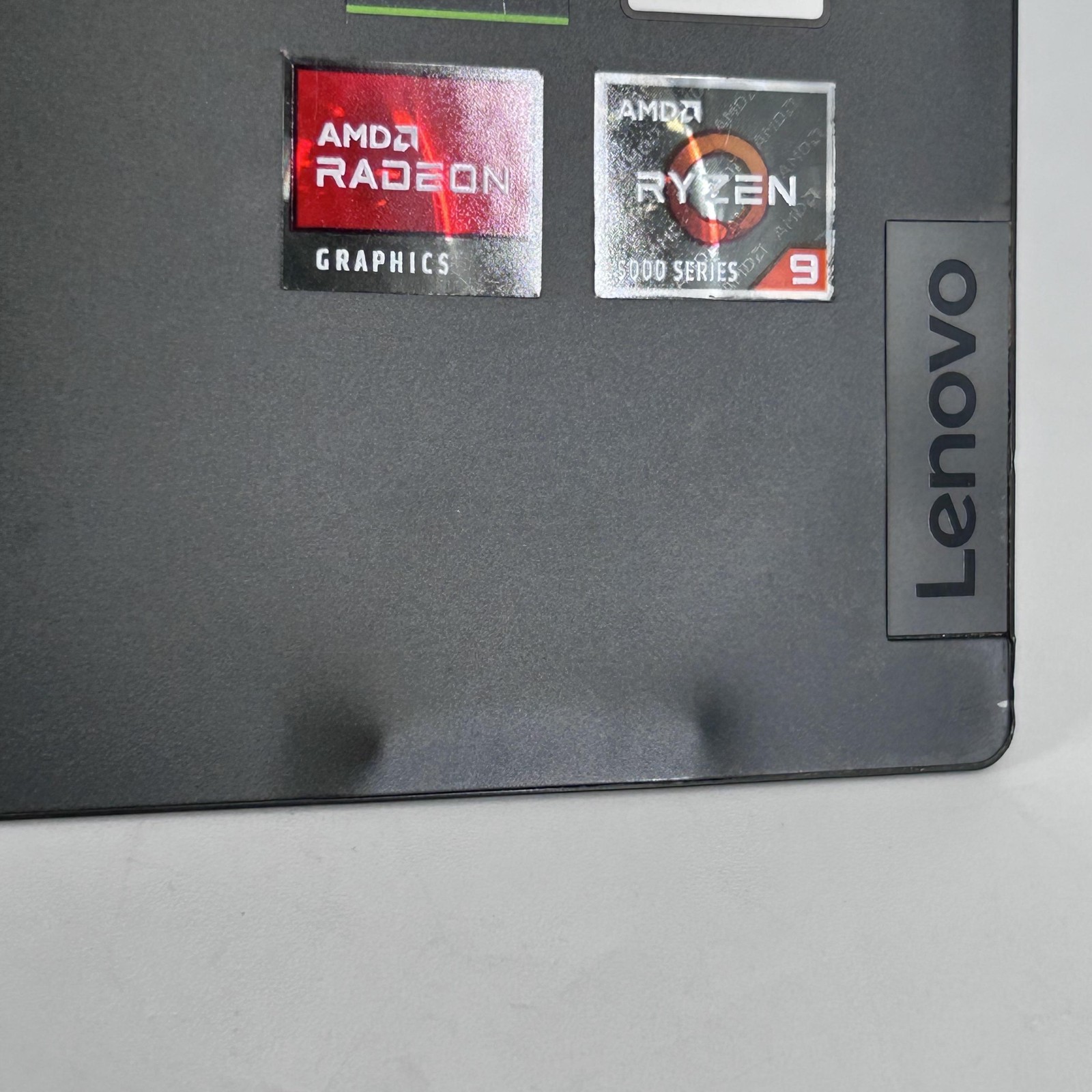 Lenovo Legion Slim 7 15.6 165Hz FHD 3.3 GHz Ryzen 9 5900HX 32GB 2TB SSD RTX 3060