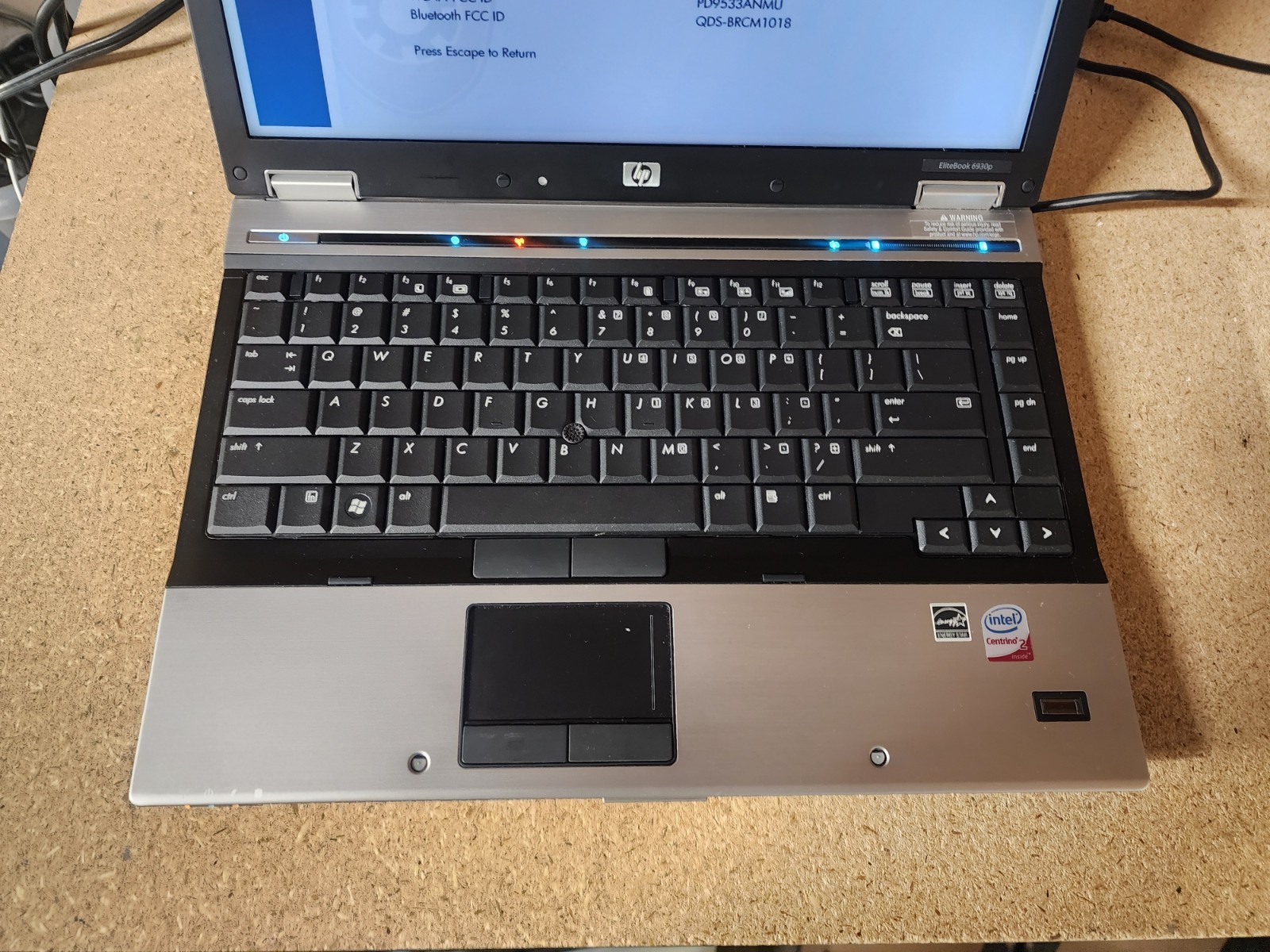 HP EliteBook 6930P Laptop Intel C2D T9400 2.53GHz 2GB RAM No HDD/OS AMD GPU