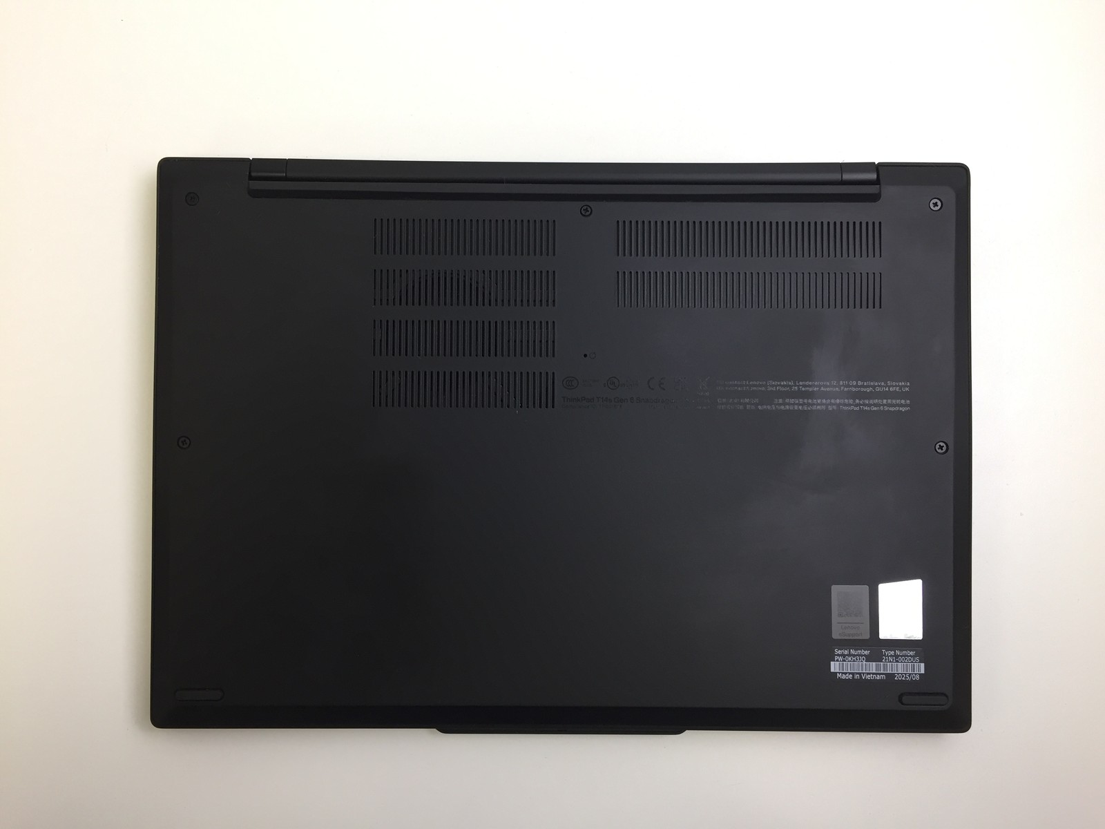 Lenovo Thinkpad T14s Snapdragon G6 SD_X1P 16G 512G – Open Box