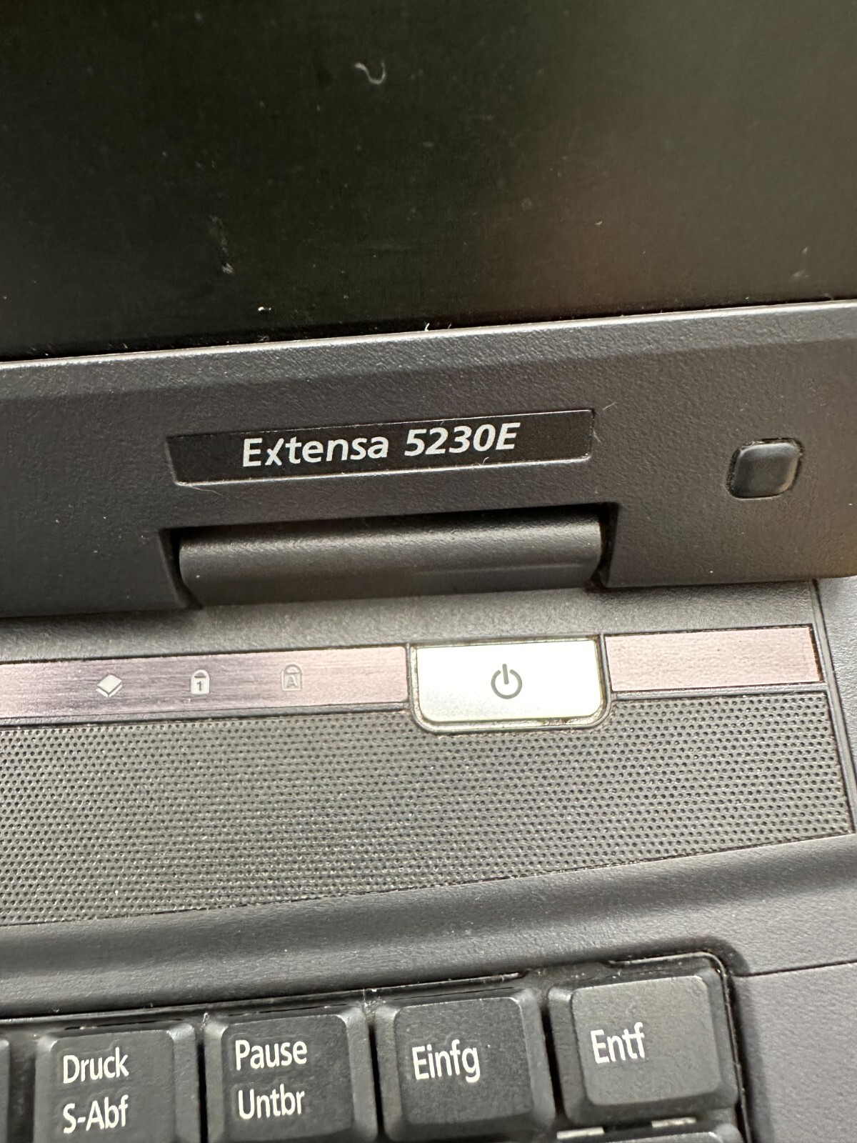Acer Extensa 5230E Intel Celeron 2.20GHz 2GB RAM No HDD Laptop