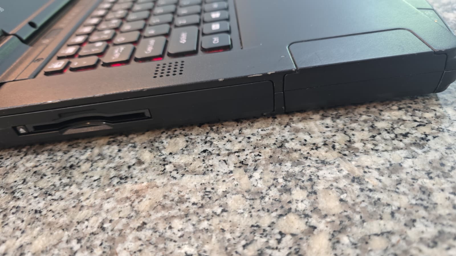 Panasonic Toughbook FZ-55C i5-8365U 16GB 1TB NVMe Webcam Win11 Touch FINGERPRIN