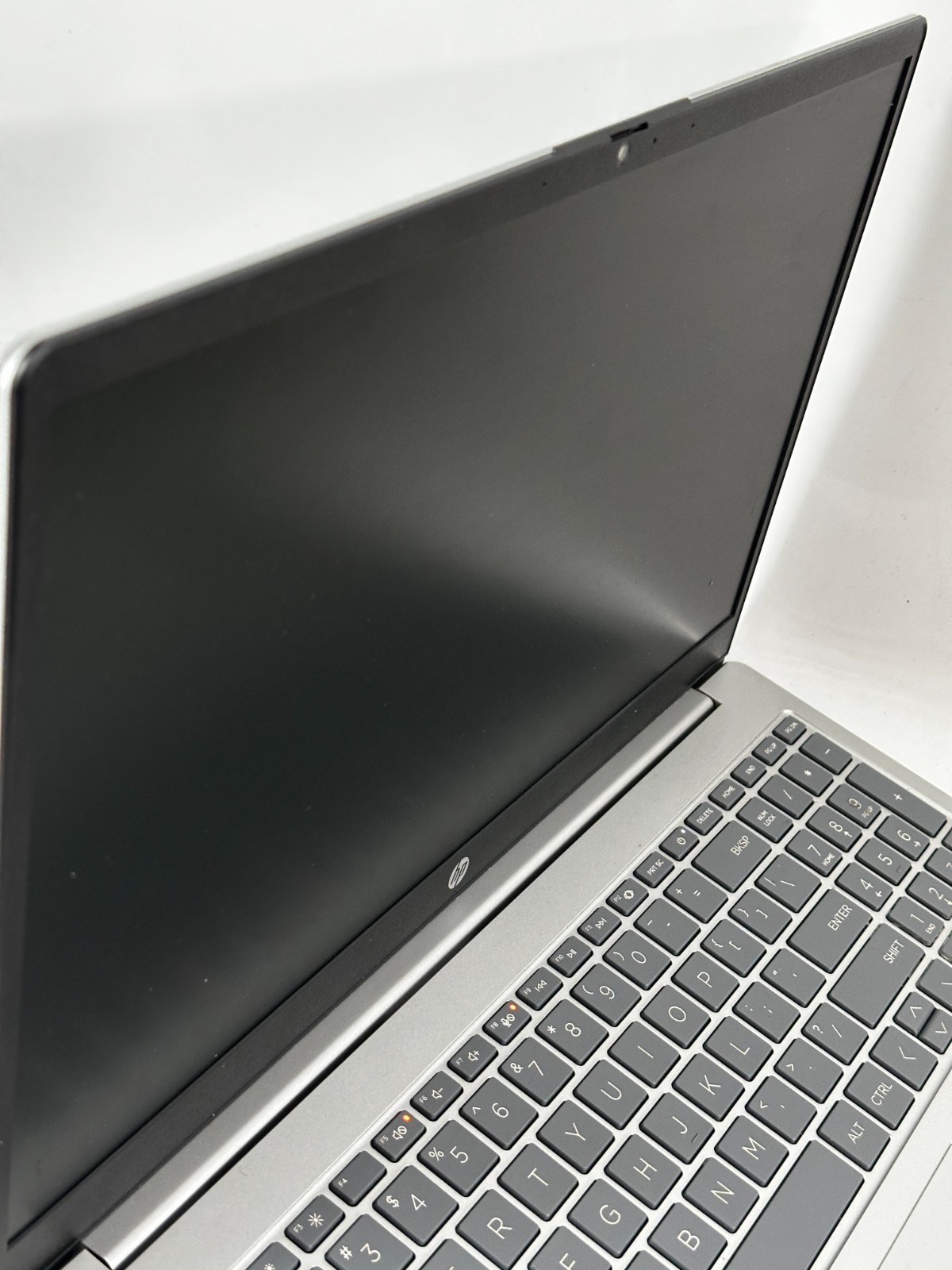 HP Laptop 15-fc0105nr (7K5Q8UA) AMD Athlon Silver 7120U 256 GB SSD 8GB RAM