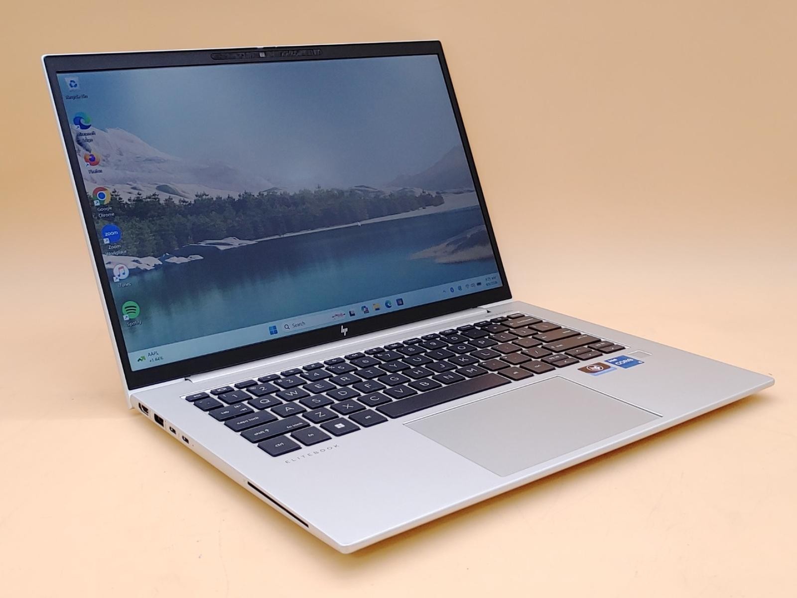 HP EliteBook 840 G9 14″ FHD Intel i5-1235U 16GB 512GB SSD Win11Pro *NO A/C*