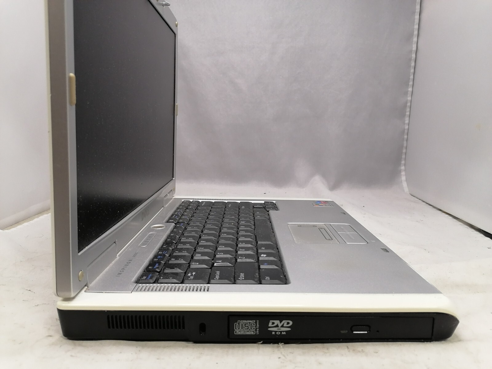 FOR PARTS 15.4″ Dell Inspiron 6000 (Intel Pentium M 730/1.5 GB RAM/NO HDD)