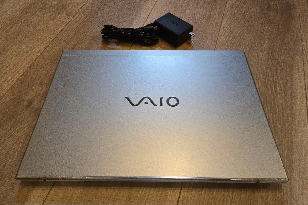 VAIO SX14 VJPK21 i7-1165G7 Iris Xe 32GB SSD 256GB 14.0″ FHD Win 11 Pro Office