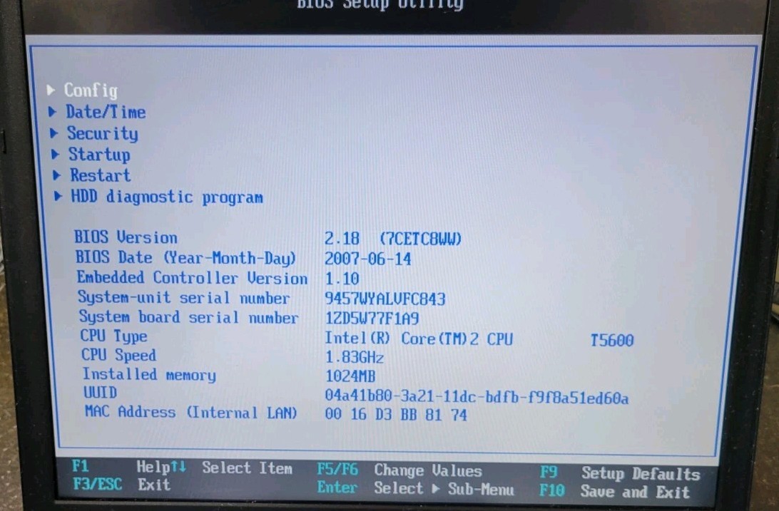 Vintage IBM Thinkpad R60 1.83Ghz 1GB Memory 120GB Windows XP Professional