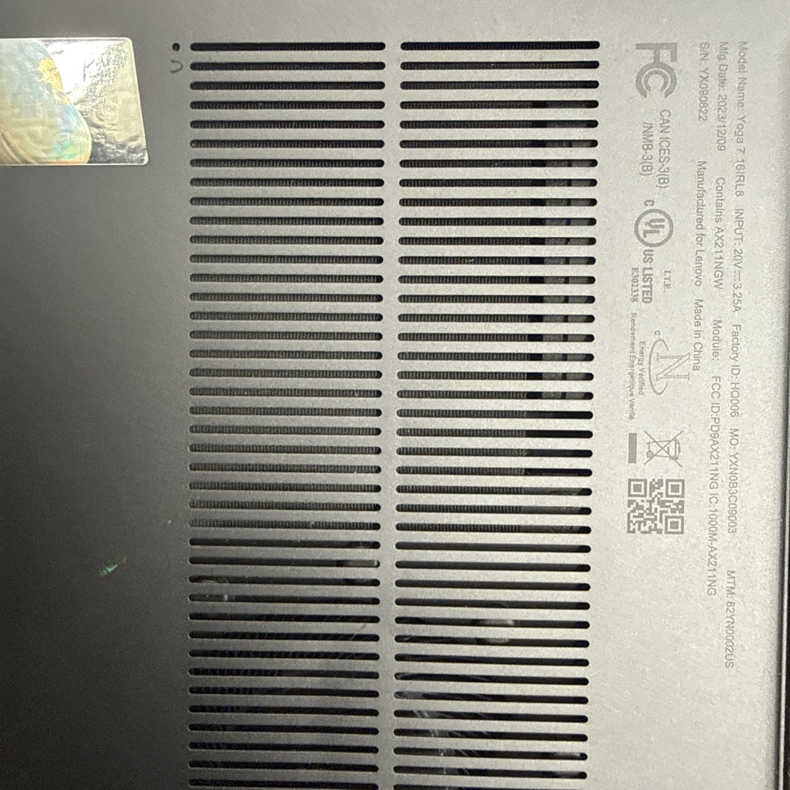 Lenovo Yoga 7 16IRL8 Intel Core i5-1335U, 16 GB RAM 256 GB SSD