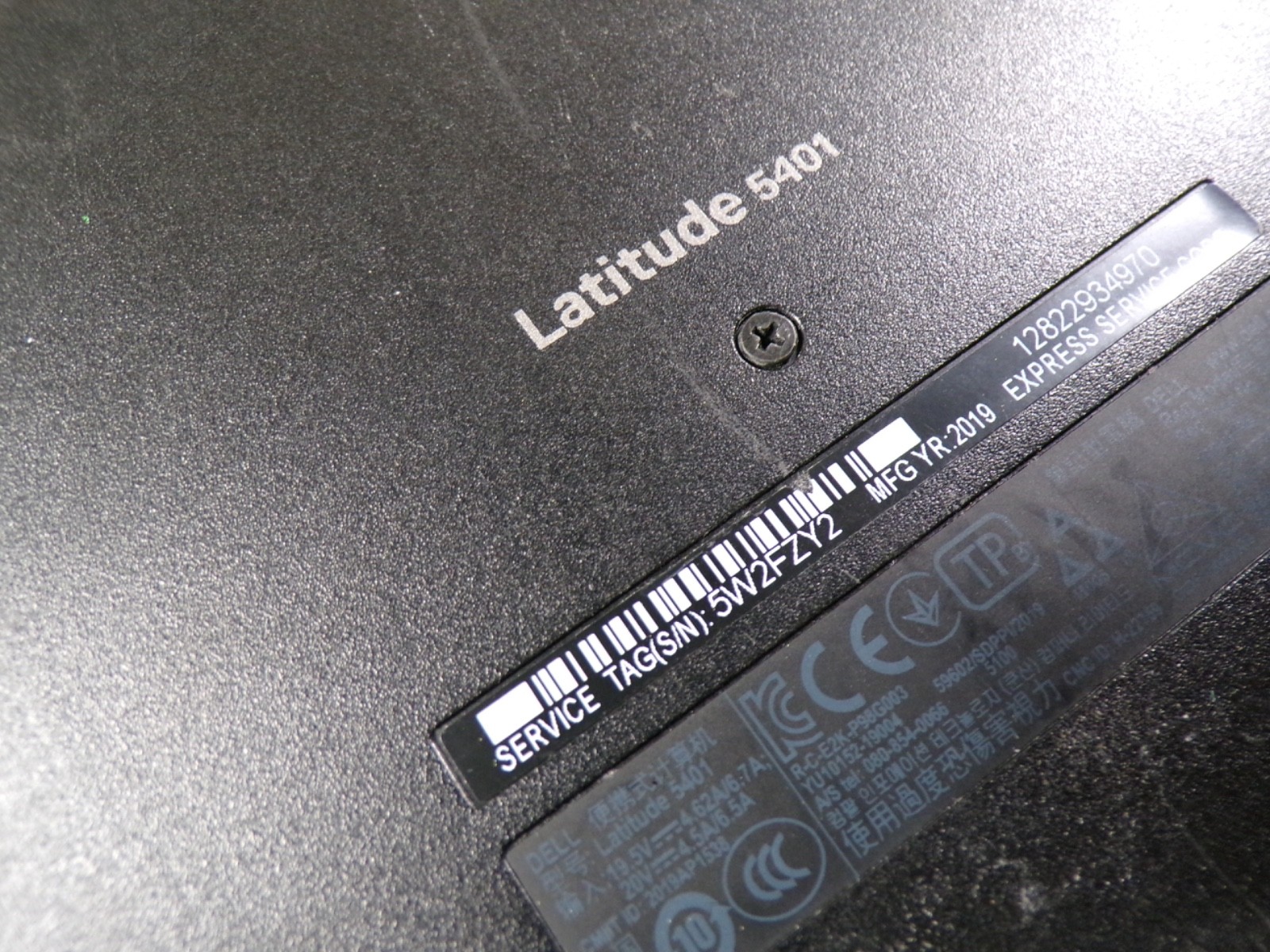DELL LATITUDE 5401 INTEL CORE I5-9400H 4GB RAM **NO HD/ NO CADDIE/ NO OS/ NO CHA