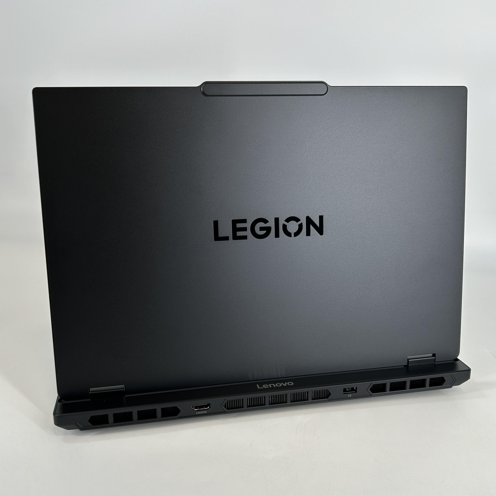 Lenovo Legion 5i Gen 10 15.1 165Hz QHD+ 2.1 GHz i7-14700HX 16GB 1TB SSD RTX 5070