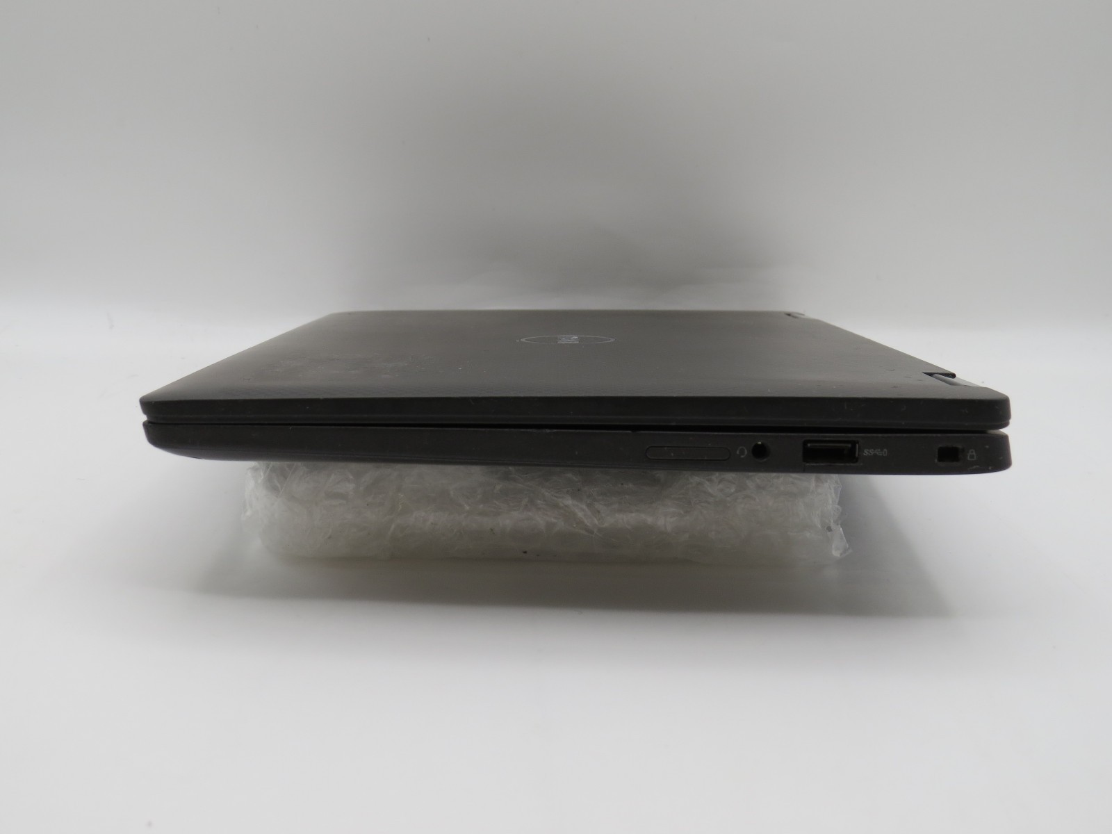 Dell Latitude 7310 i7-10610U @ 2.3GHz 16GB / 256GB m2 13.3 touch Win 11
