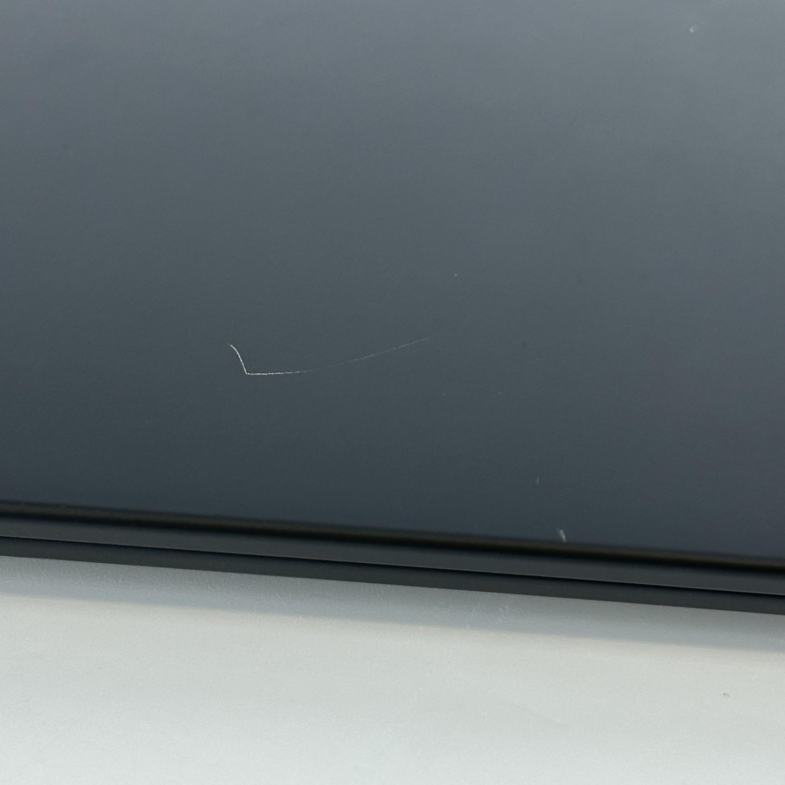 Lenovo ThinkPad X1 Carbon Gen 9 14 Black FHD+ 2.4 GHz i5-1135G7 16GB 256GB SSD