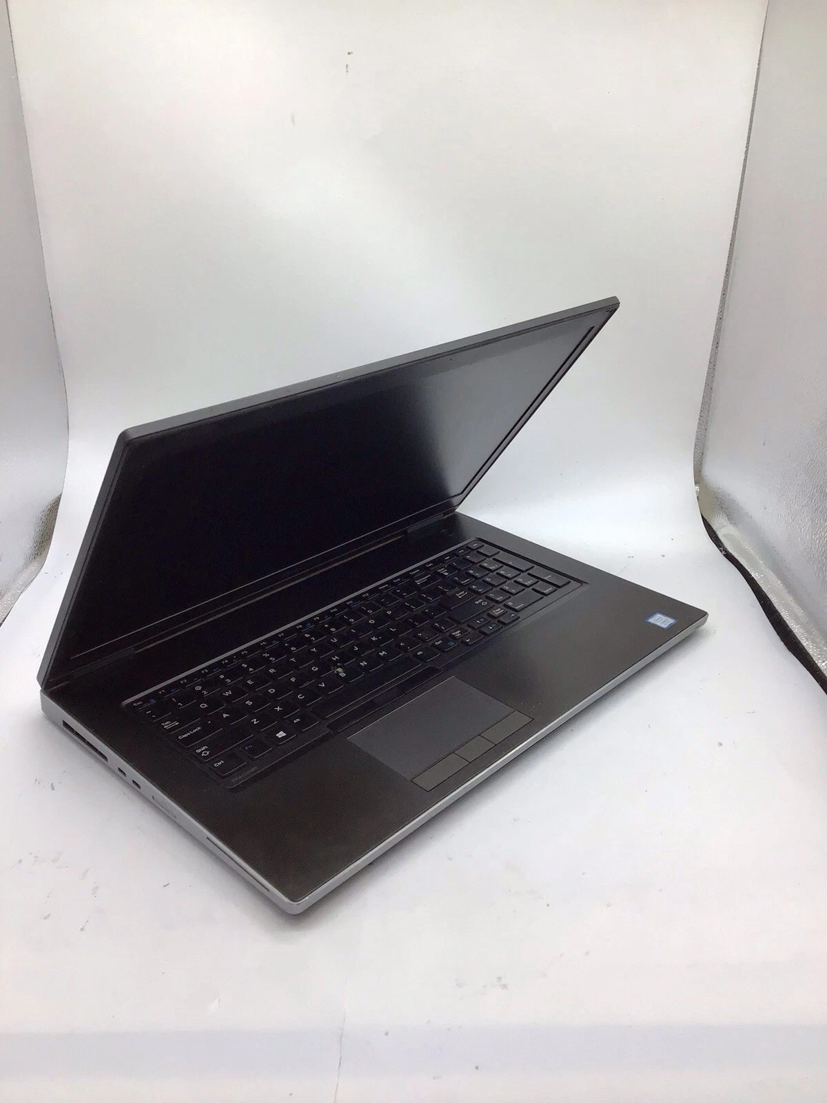 Dell Precision 7740 i7-9850H 32GB 512 NVMe RTX 3000 Win 11 Office 365