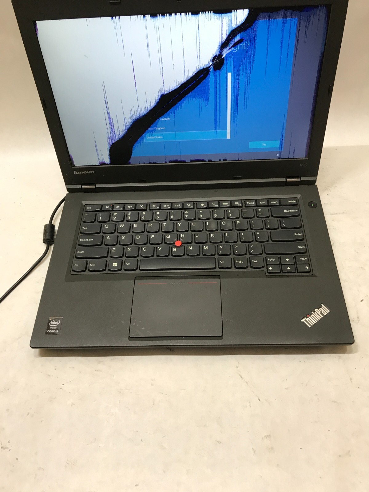 Lenovo ThinkPad L440 14″ Intel Core i5 8GB RAM 320GB HDD Windows 10 CRACKED – DW