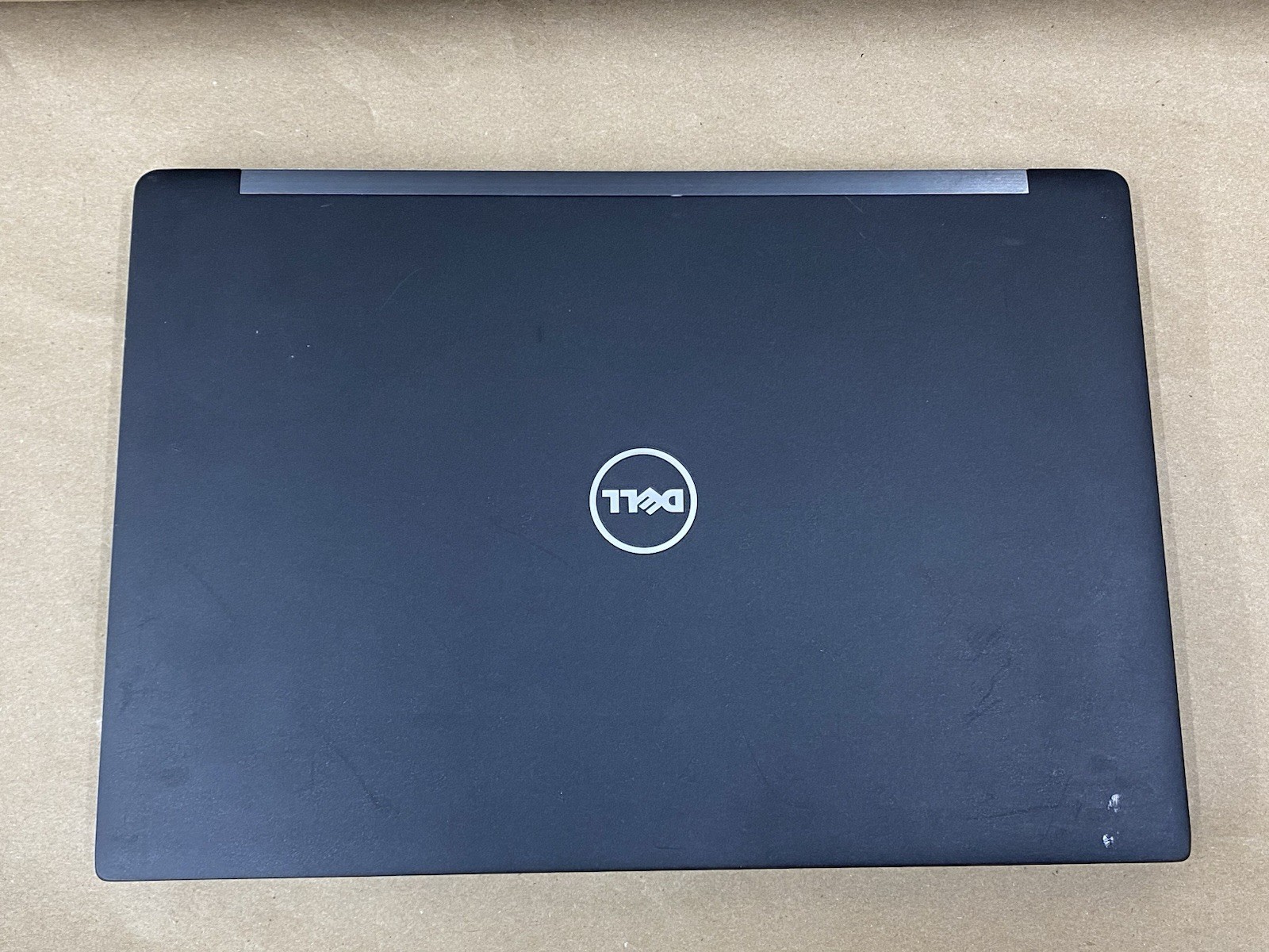 Dell Latitude 7280 – 12″ HD – i7-7600U – 4GB – 256GB SSD – Win 10 Pro – READ