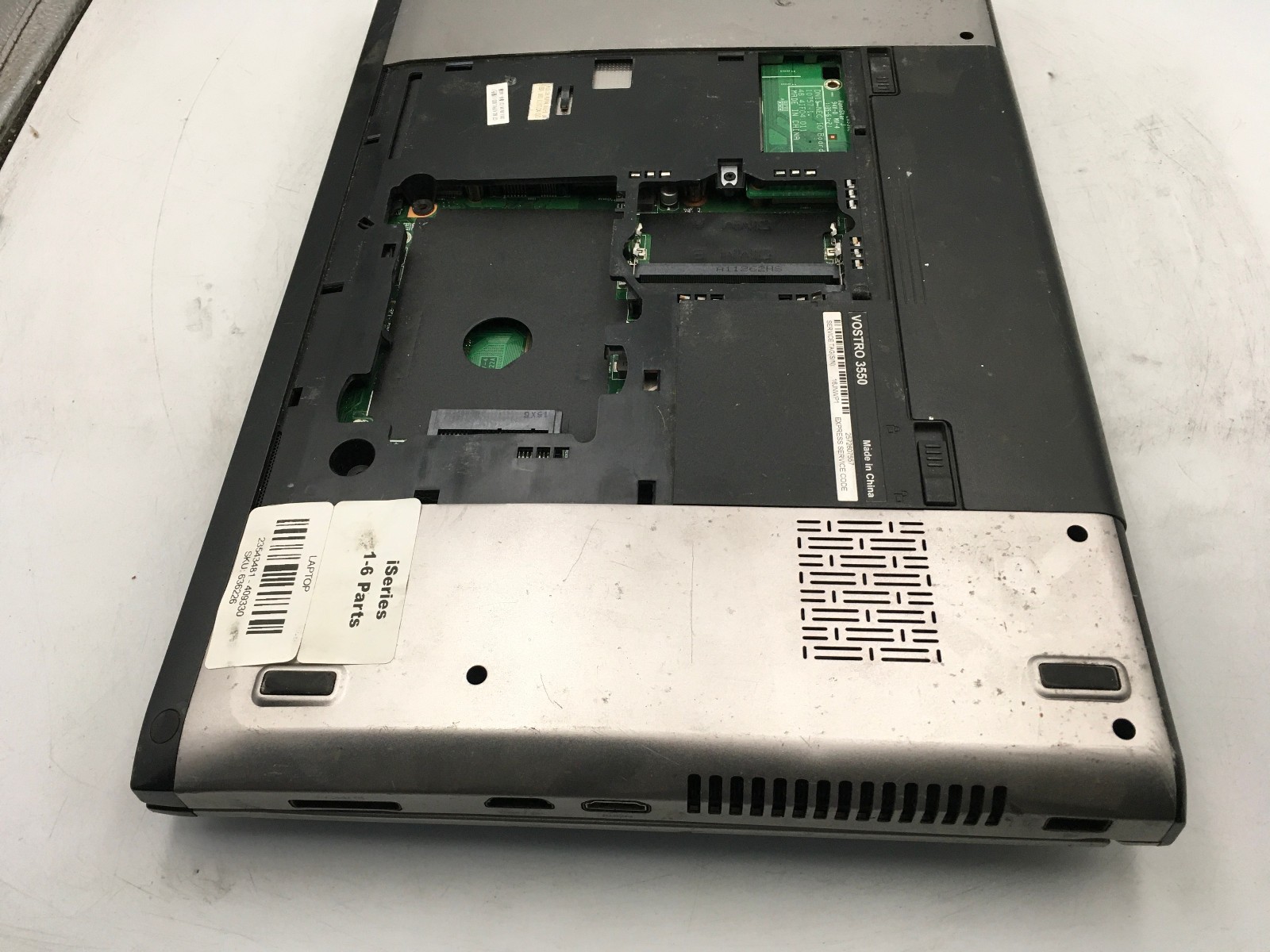 DELL VOSTRO 3550 – BOOTS TO BIOS – INTEL I3 2330M – NO RAM – 15″ – READ DESC-BB