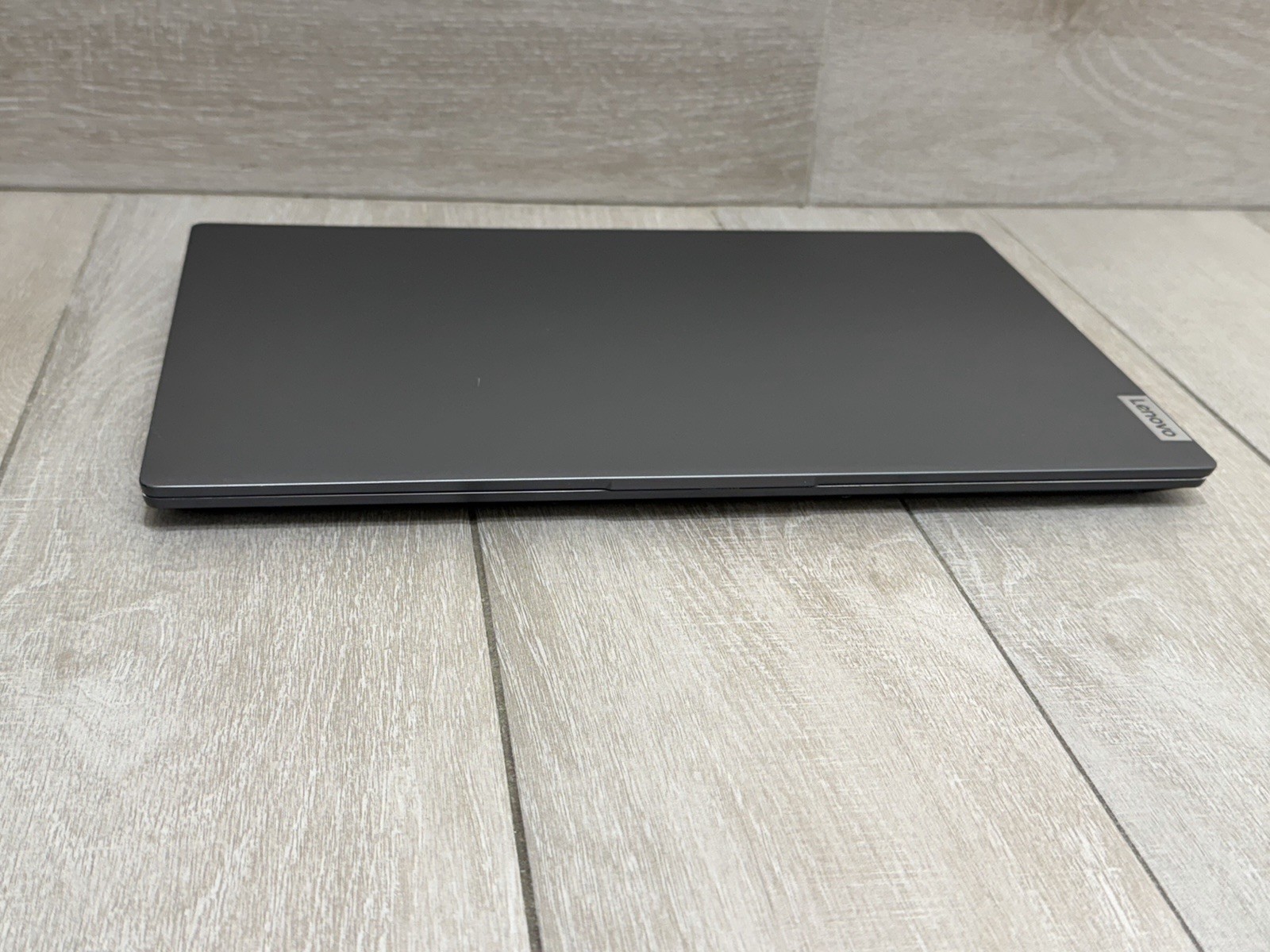 Lenovo IdeaPad 5 15ITL05 15.6″ (512GB SSD, Intel Core i5-1235U, 8GB RAM) Laptop