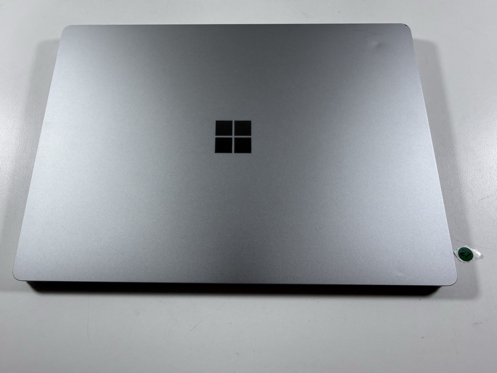 Microsoft Surface Laptop 5 13.5” 1950 Intel Core i7-1265U 16GB RAM 512GB NVME