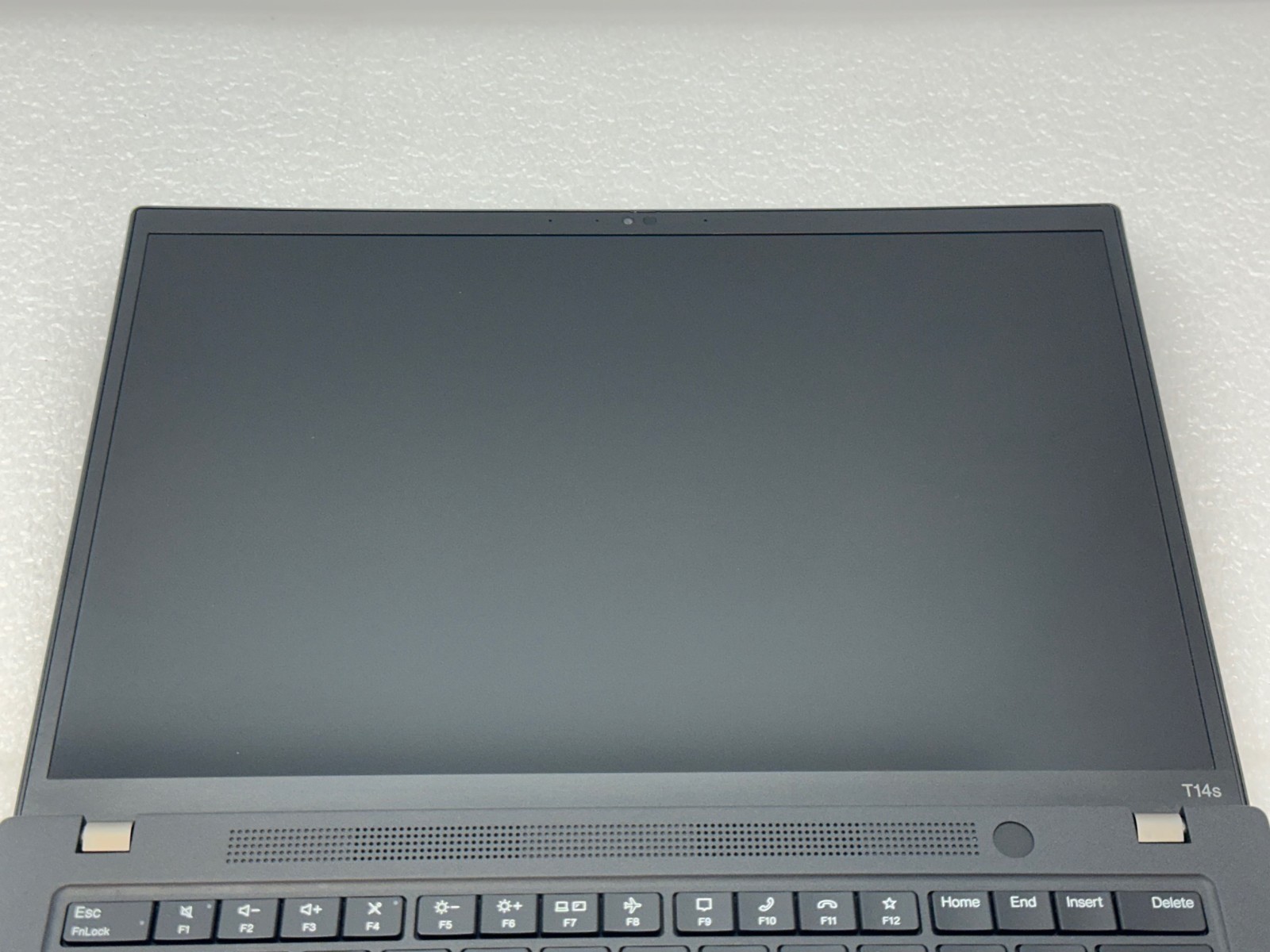 Lenovo ThinkPad T14s Gen 3 14″ WUXGA Intel Core i7-1270P 32GB 512GB LTE Version