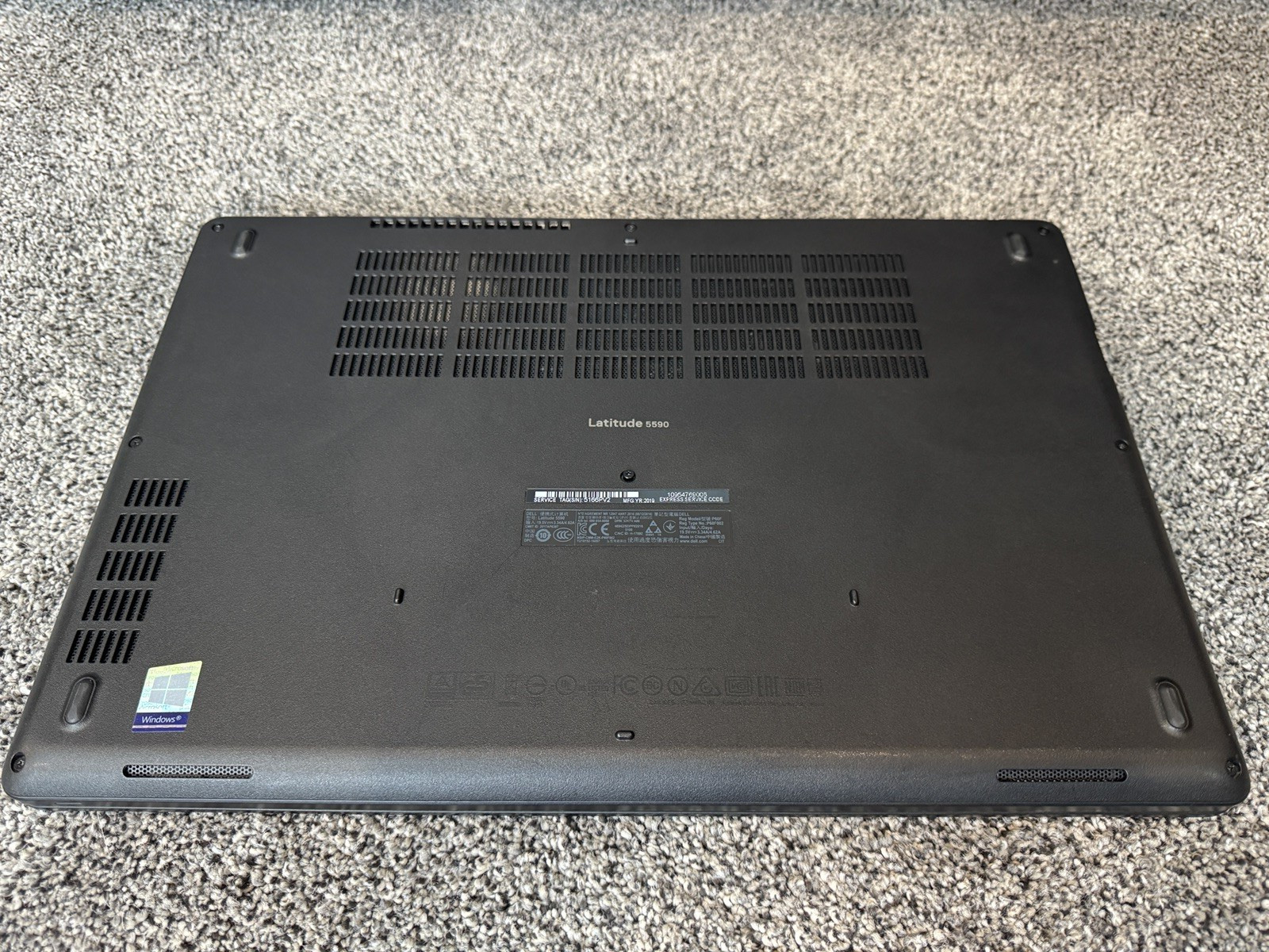 Dell Latitude 5590 Intel Core i7-8650U 16GB RAM 256GB SSD Windows 11 Pro Laptop