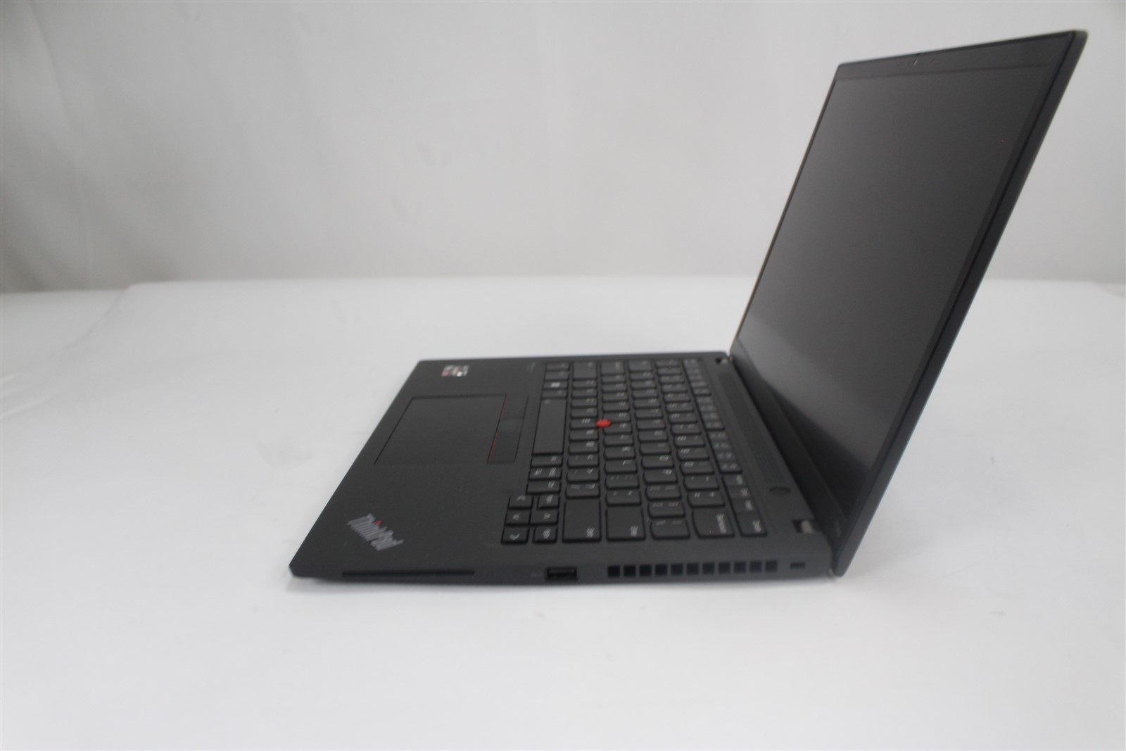 Lenovo ThinkPad T14s Gen 3 2022 14” Ryzen 5 Pro 6650U 2.9GHz 16GB 256GB SSD