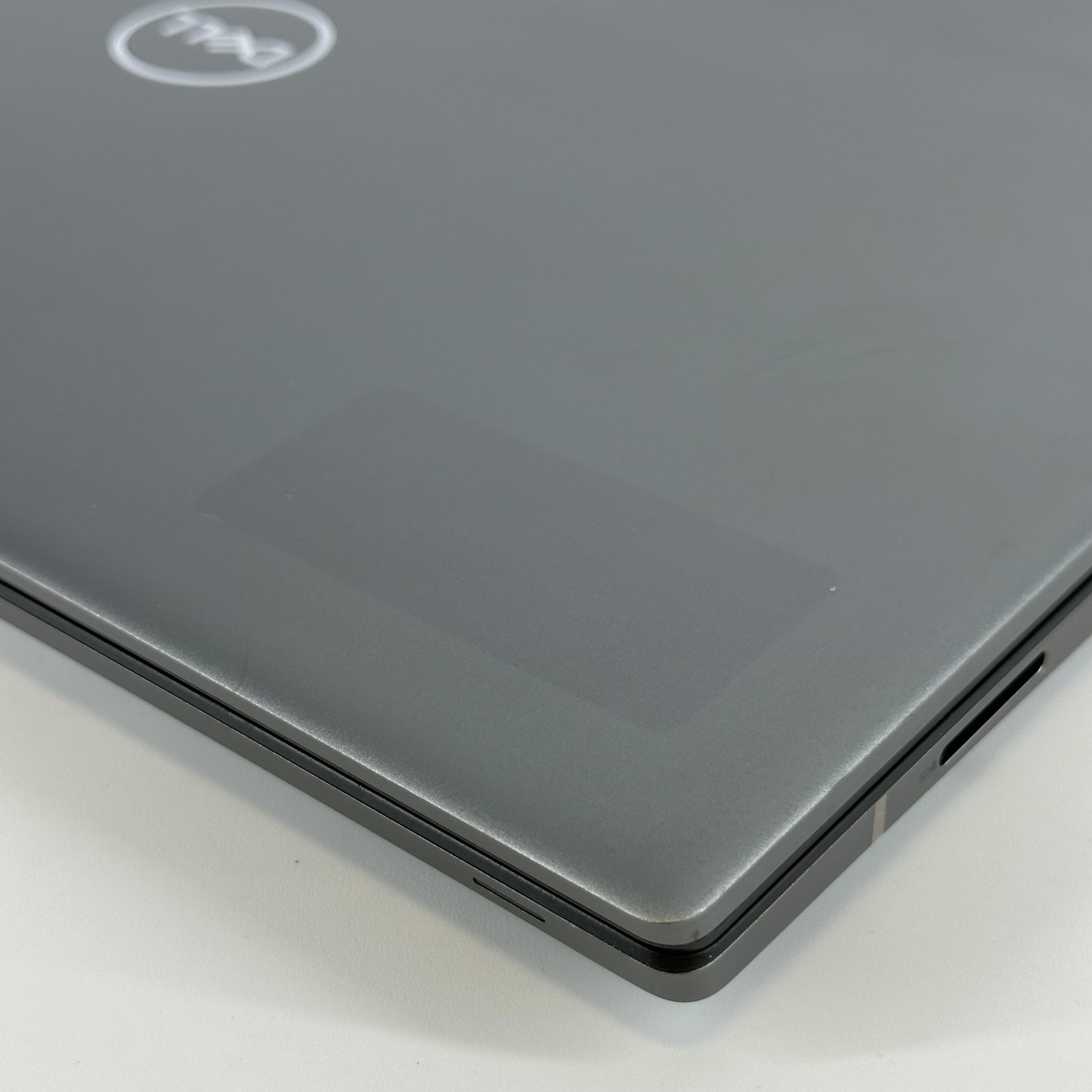 Dell Precision 7780 17.3 FHD 2.2 GHz i9-13950HX 64GB 512GB SSD RTX 4000 Ada