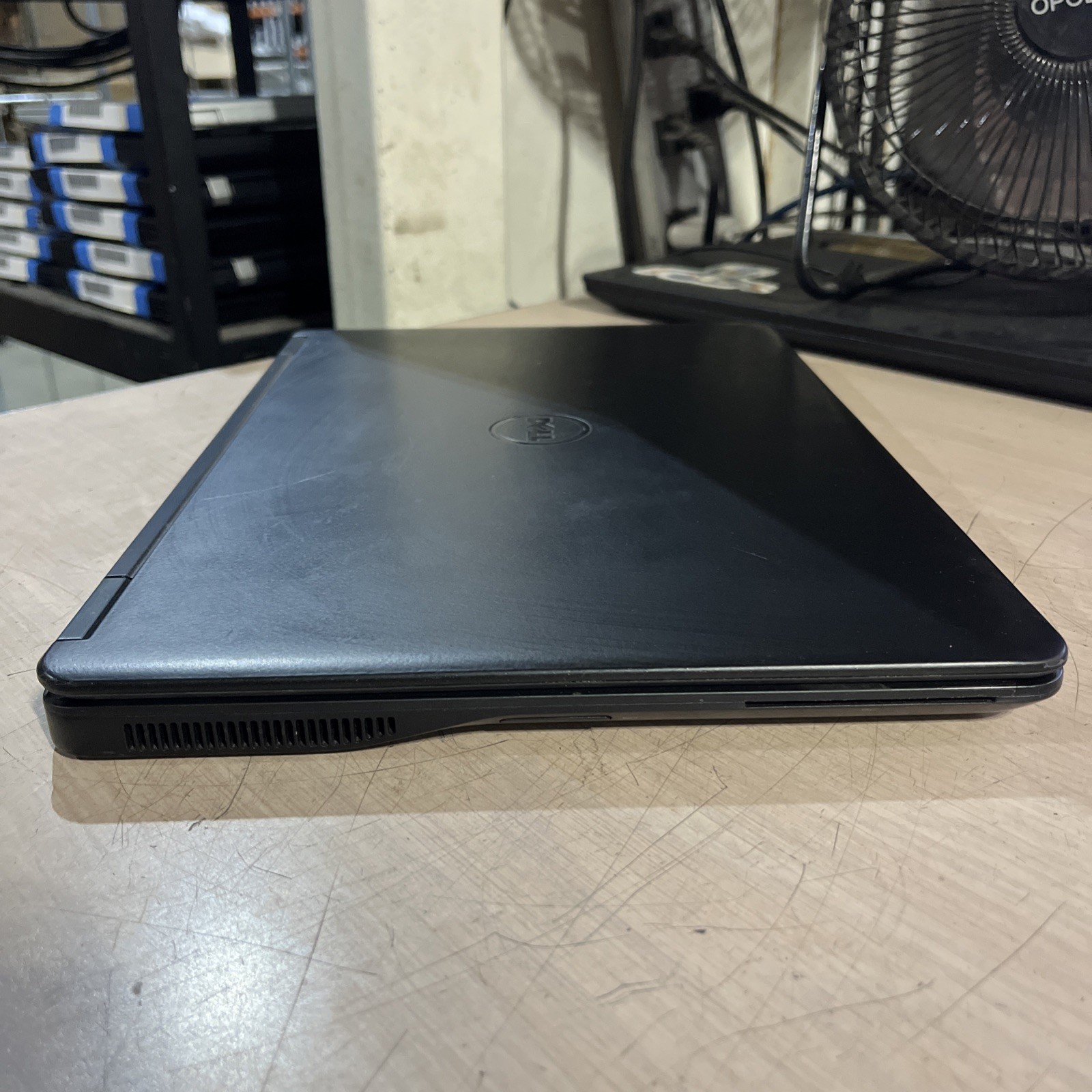 DELL LATITUDE E7470 INTEL CORE I7-6650U 2.20GHZ 8GB RAM NO HD