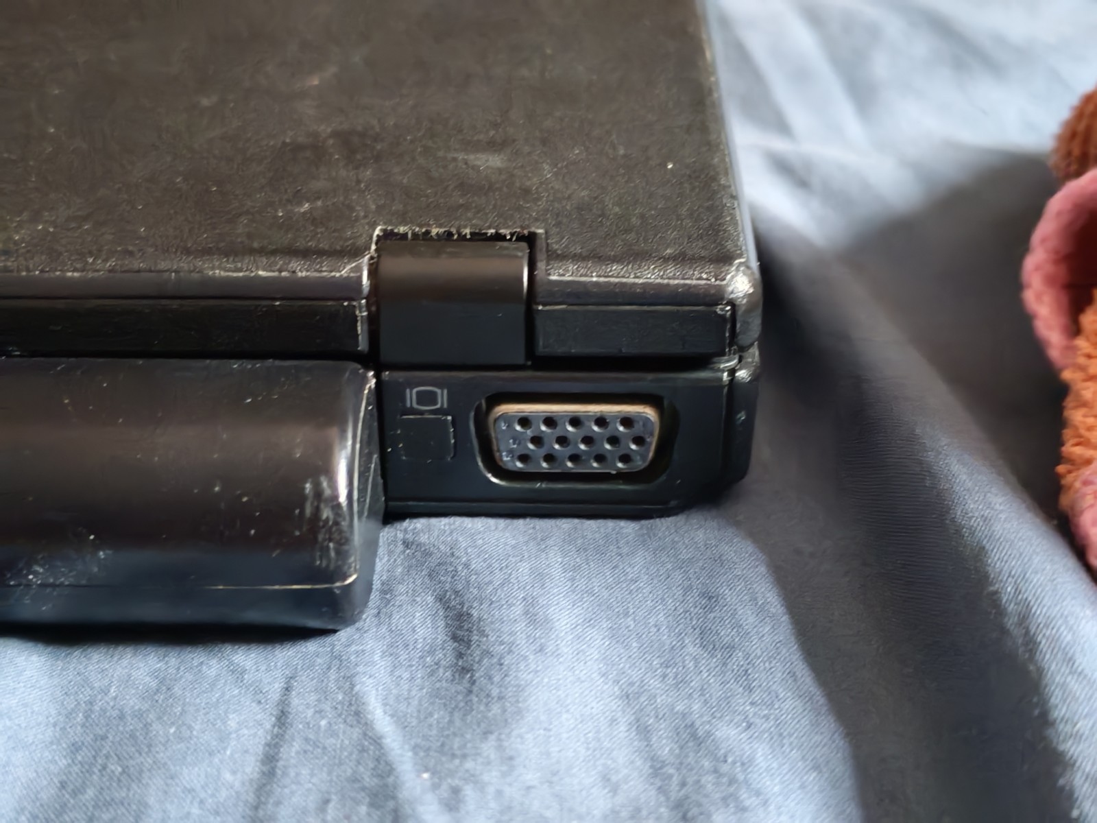 LENOVO THINKPAD X120e, Windows XP, AMD E-240 1.50GHz, 2GB DDR3, 250GB HDD