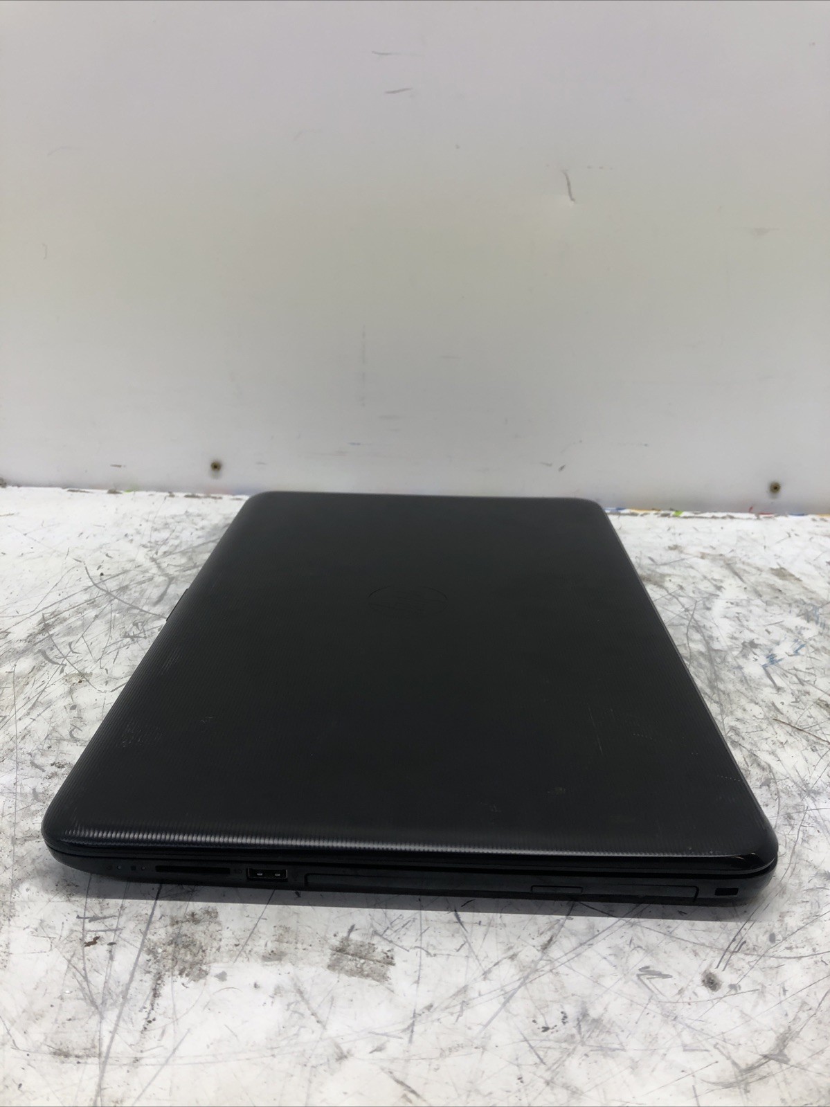 HP 15-AY009DX Intel Core i3-6100U 2.30GHz 4GB Boot to BIOS No HDD