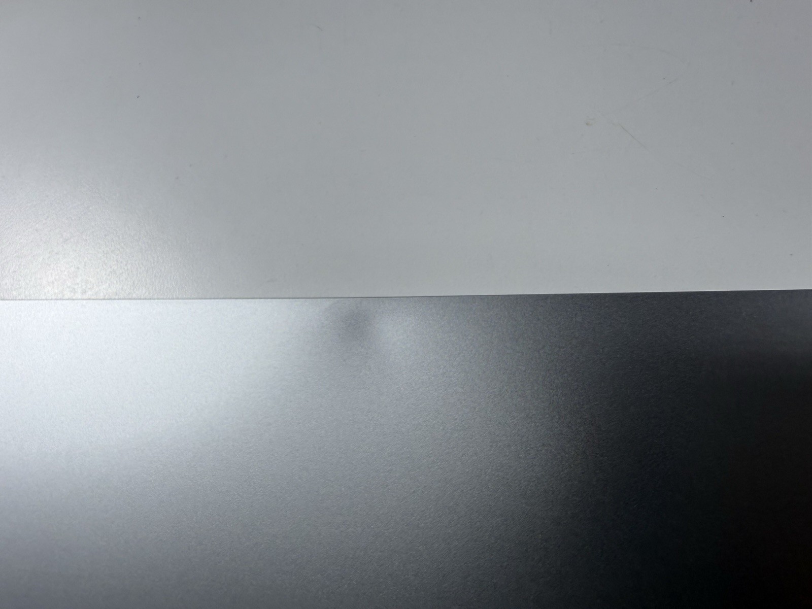 Microsoft Surface Laptop 5 13.5” 1950 Intel Core i7-1265U 16GB RAM 512GB READ”