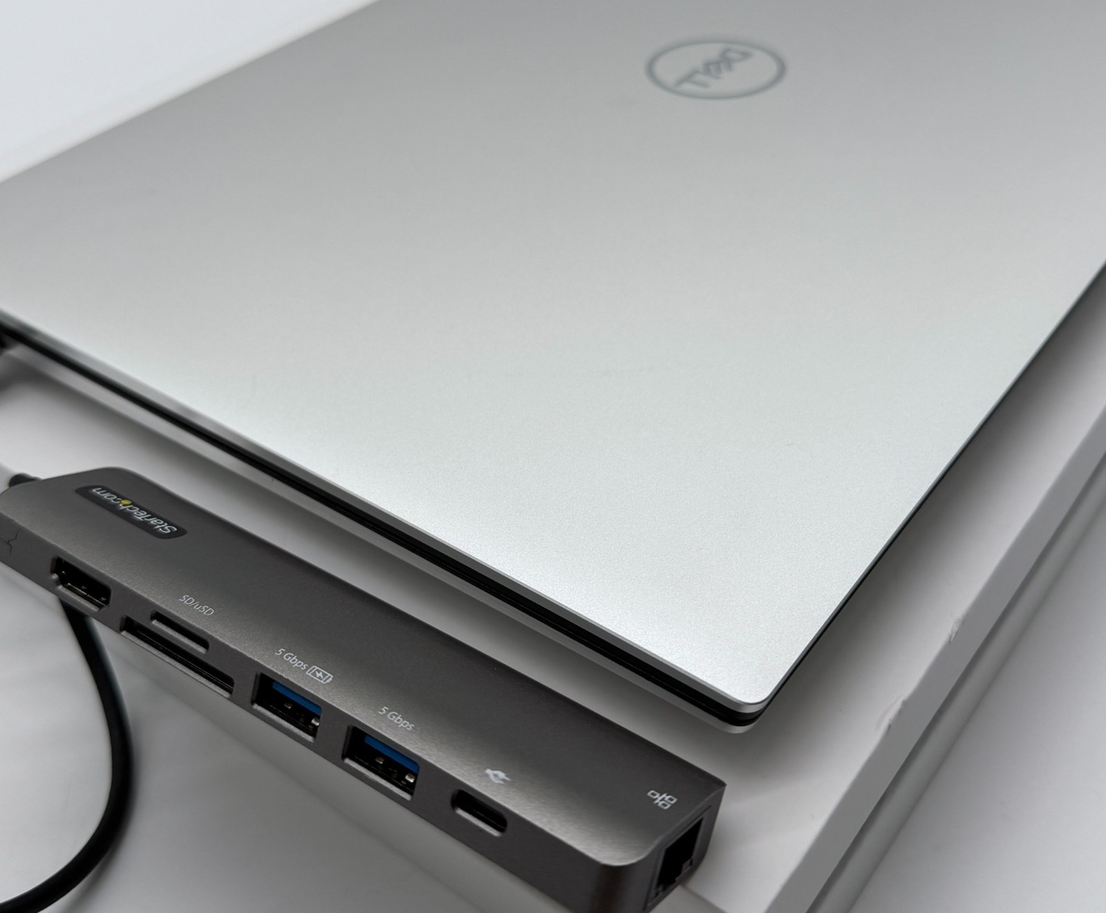 *FAST* Dell XPS 17 – CORE i9 – 64GB RAM – 2TB – NVIDIA RTX 3060 – 4K UHD