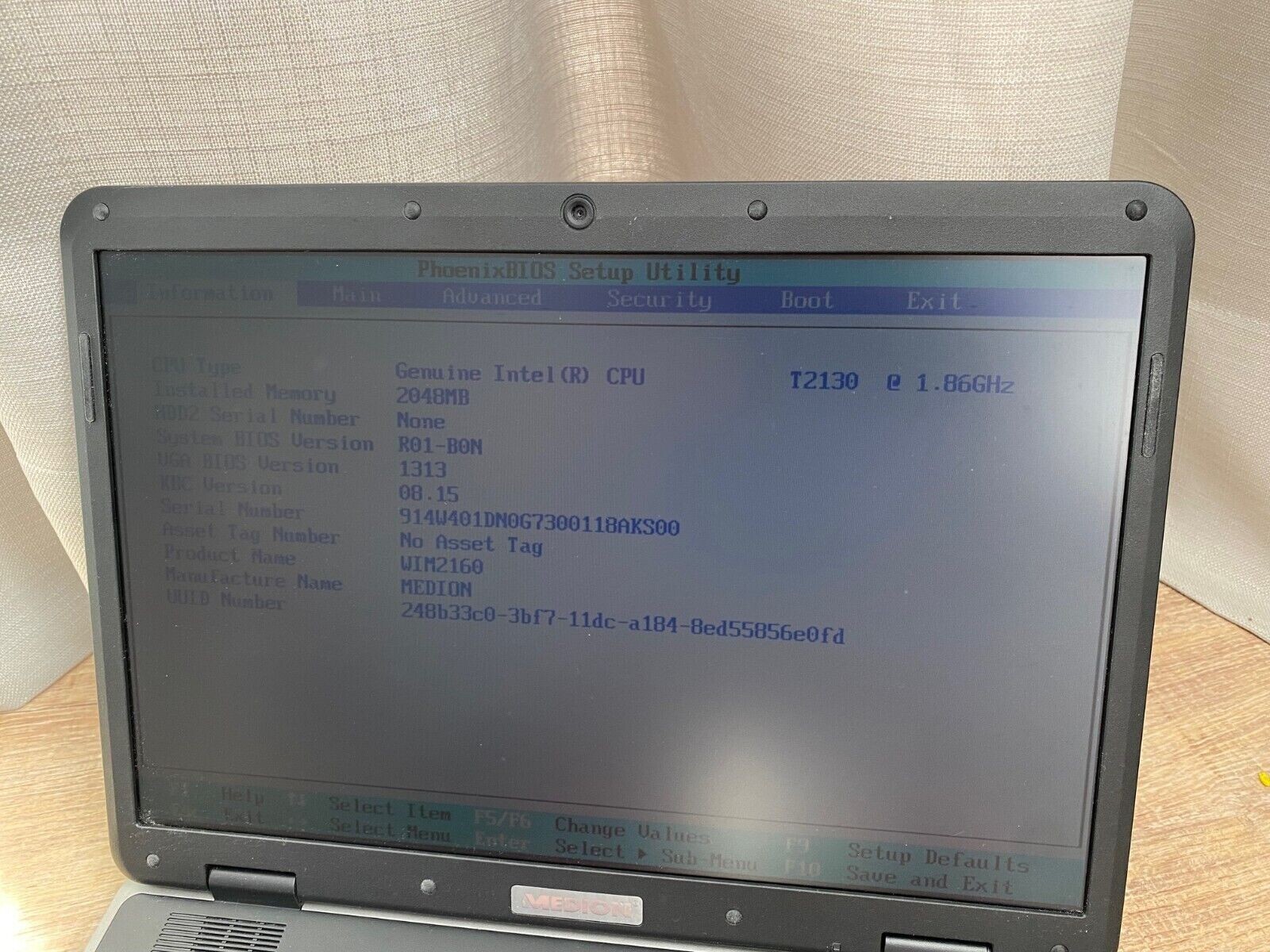 Medion MD Akoya 96290 intel T2130 2GB Memory No HDD Used