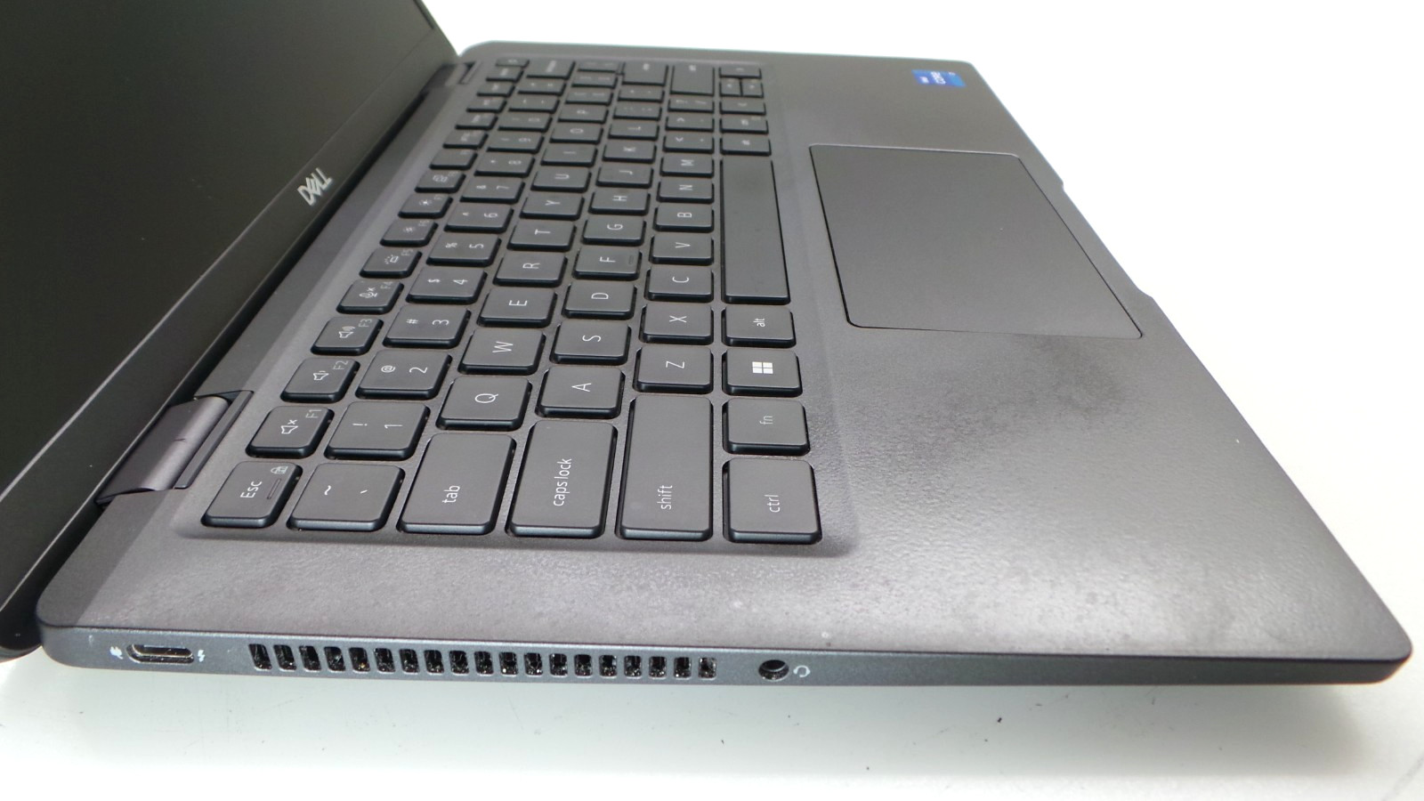 Dell Latitude 7430 | 14″ | i7-1255U | 16GB 256GB SSD | Win 11 Pro