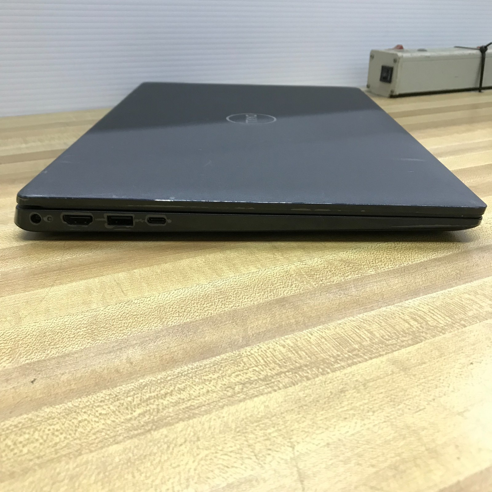 Dell Latitude 3520 15.6″ i5-1135G7 2.4GHz 8GB RAM 256GB SSD (Windows 11 Pro)